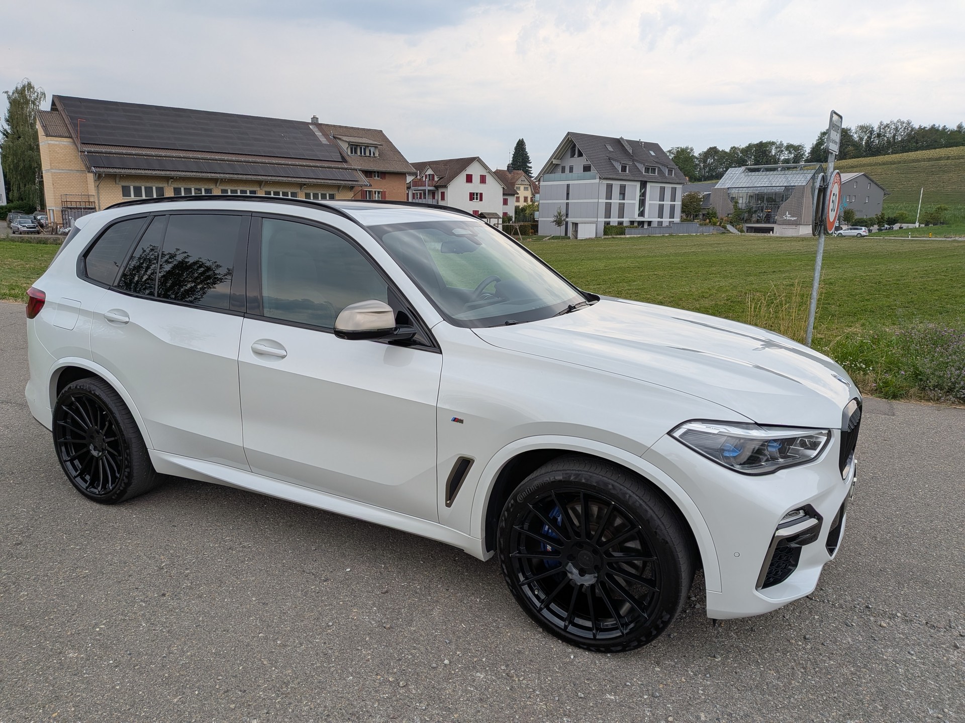 BMW X5 xDrive M50d Steptronic-image-7