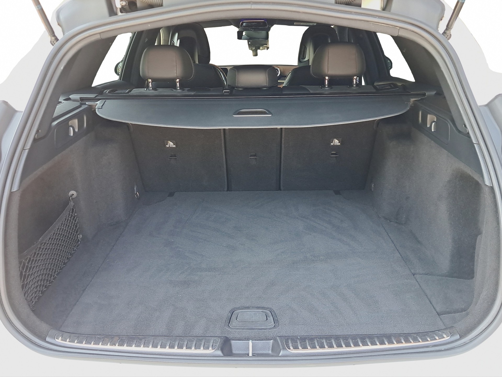 MERCEDES-BENZ C 220 d T AMG Line *Anhängerkupplung / Pack Sport Black / 360°Cam*-image-12