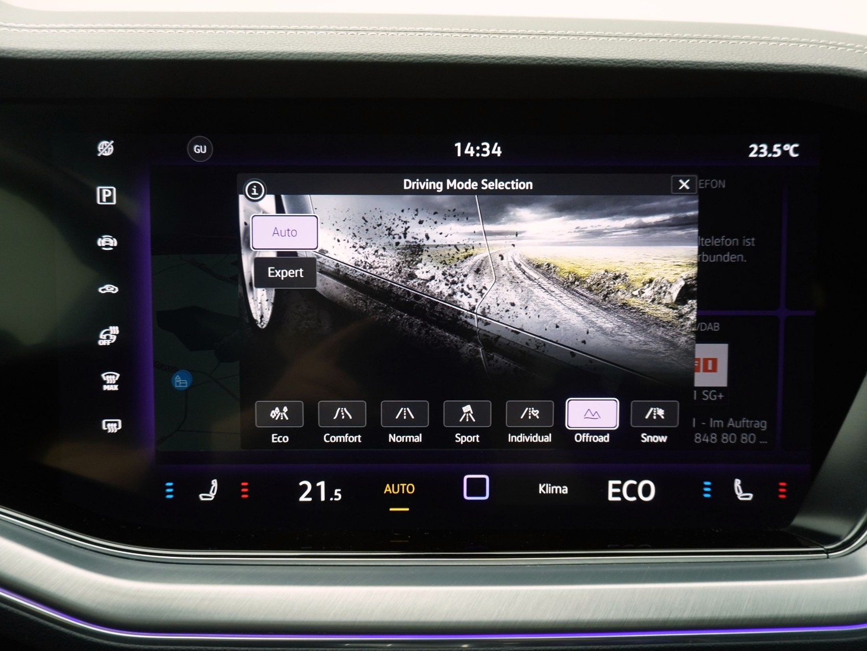 VW Touareg 3.0 V6 TDI 286 R-Line-image-19