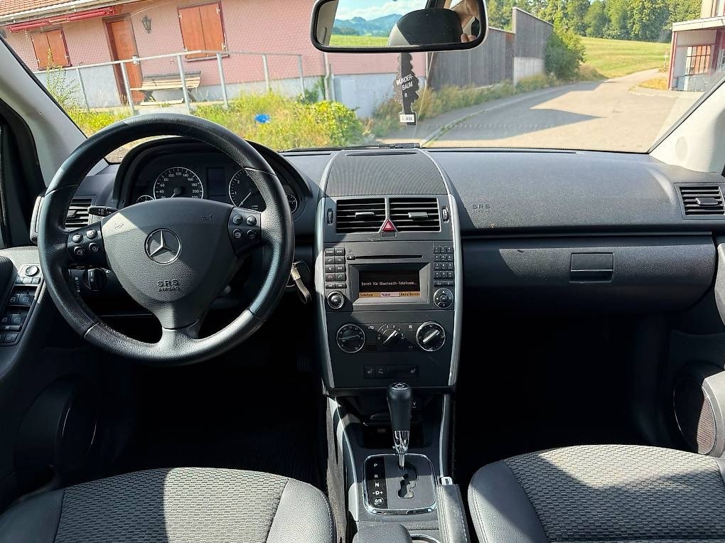MERCEDES-BENZ A 180 (170) Elégance Autotronic-image-7