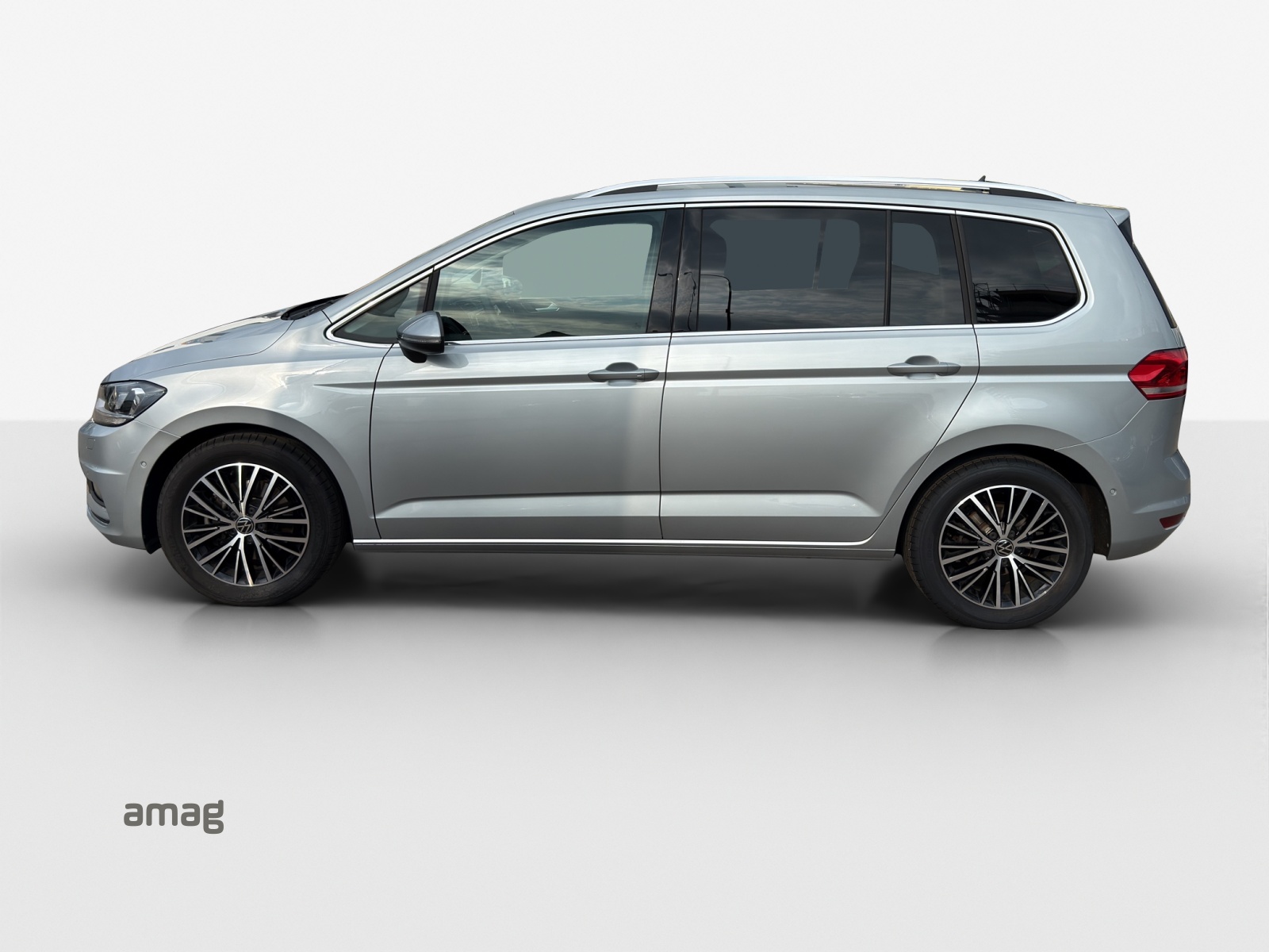 VW Touran 1.5 TSI EVO Highline DSG-image-1