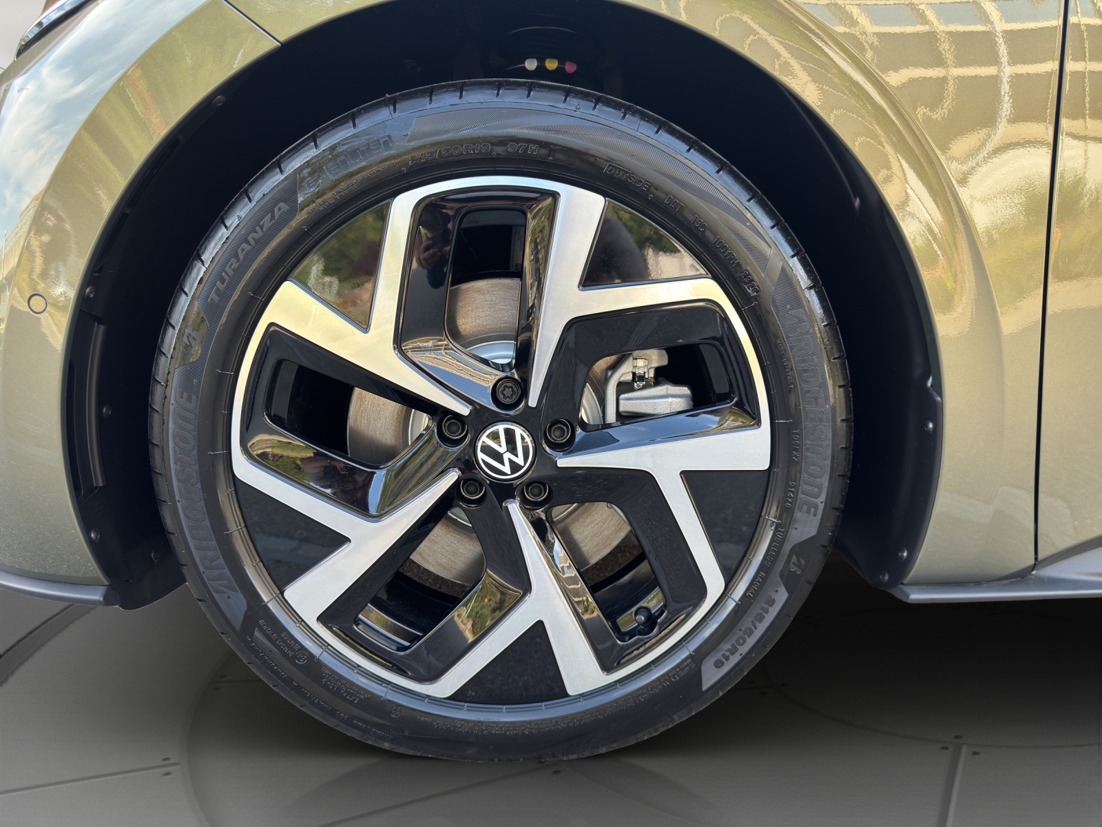VW ID.3 Neo 79 kWh 231 PS Style-image-7