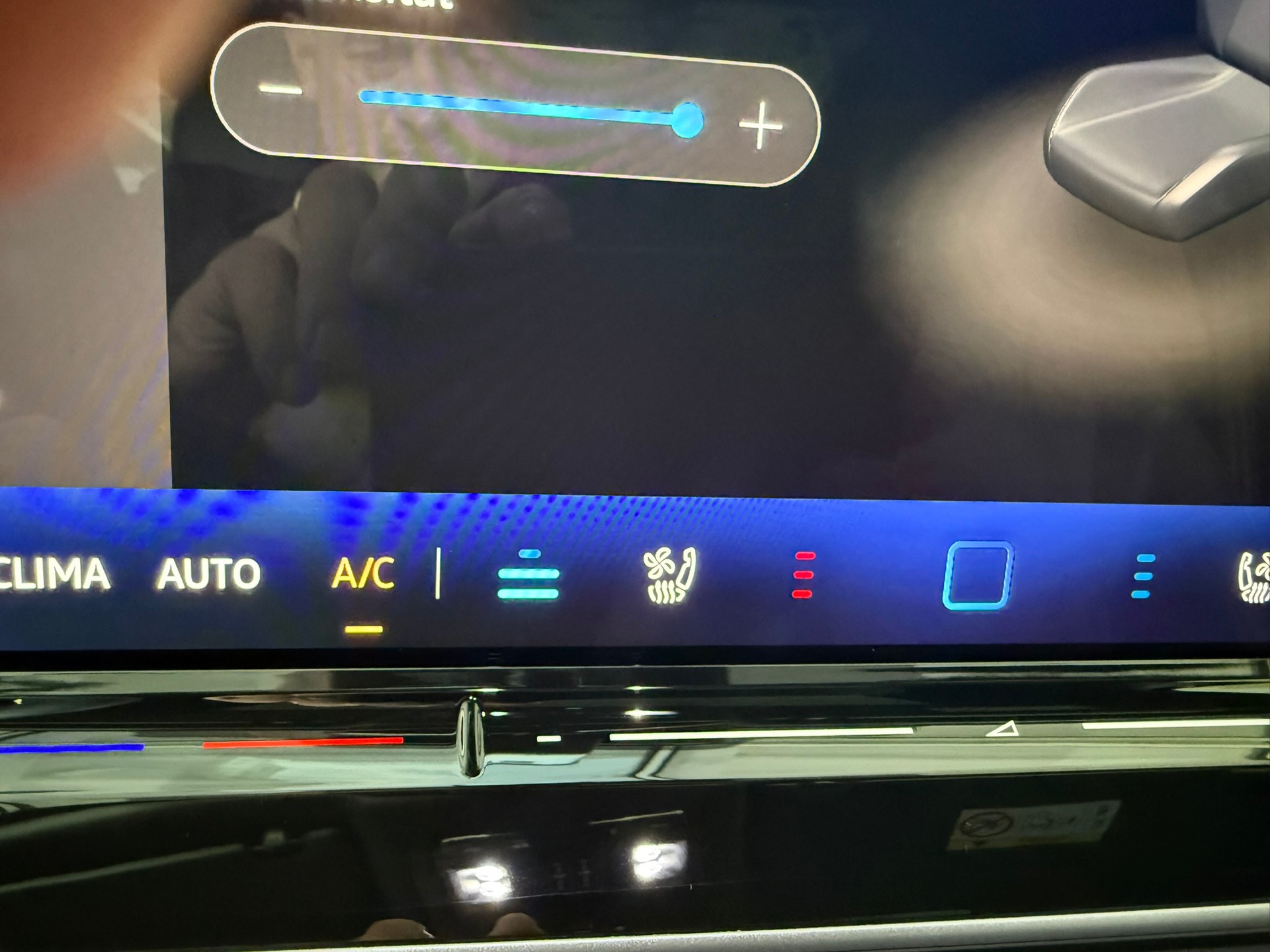 VW Tiguan 2.0 TSI DSG R-Line United 4Motion-image-16