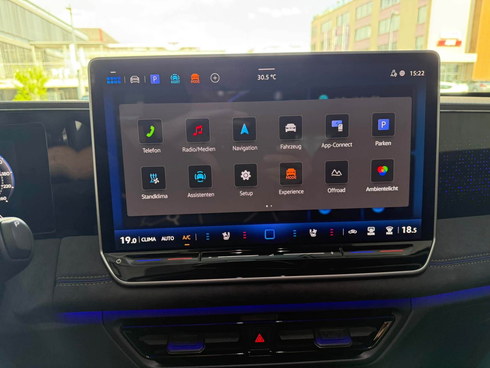 VW Tiguan 2.0 TSI DSG R-Line United 4Motion-image-14