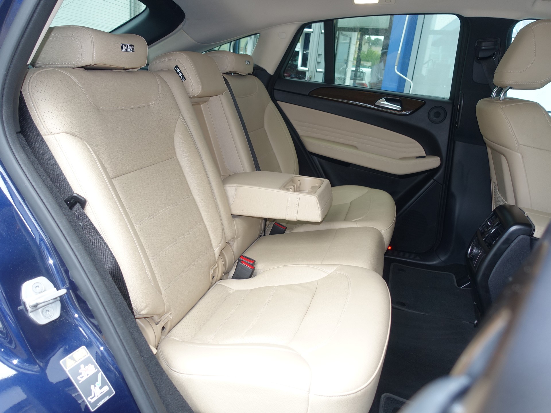 MERCEDES-BENZ GLE Coupé 350 d 4Matic 9G-Tronic-image-18