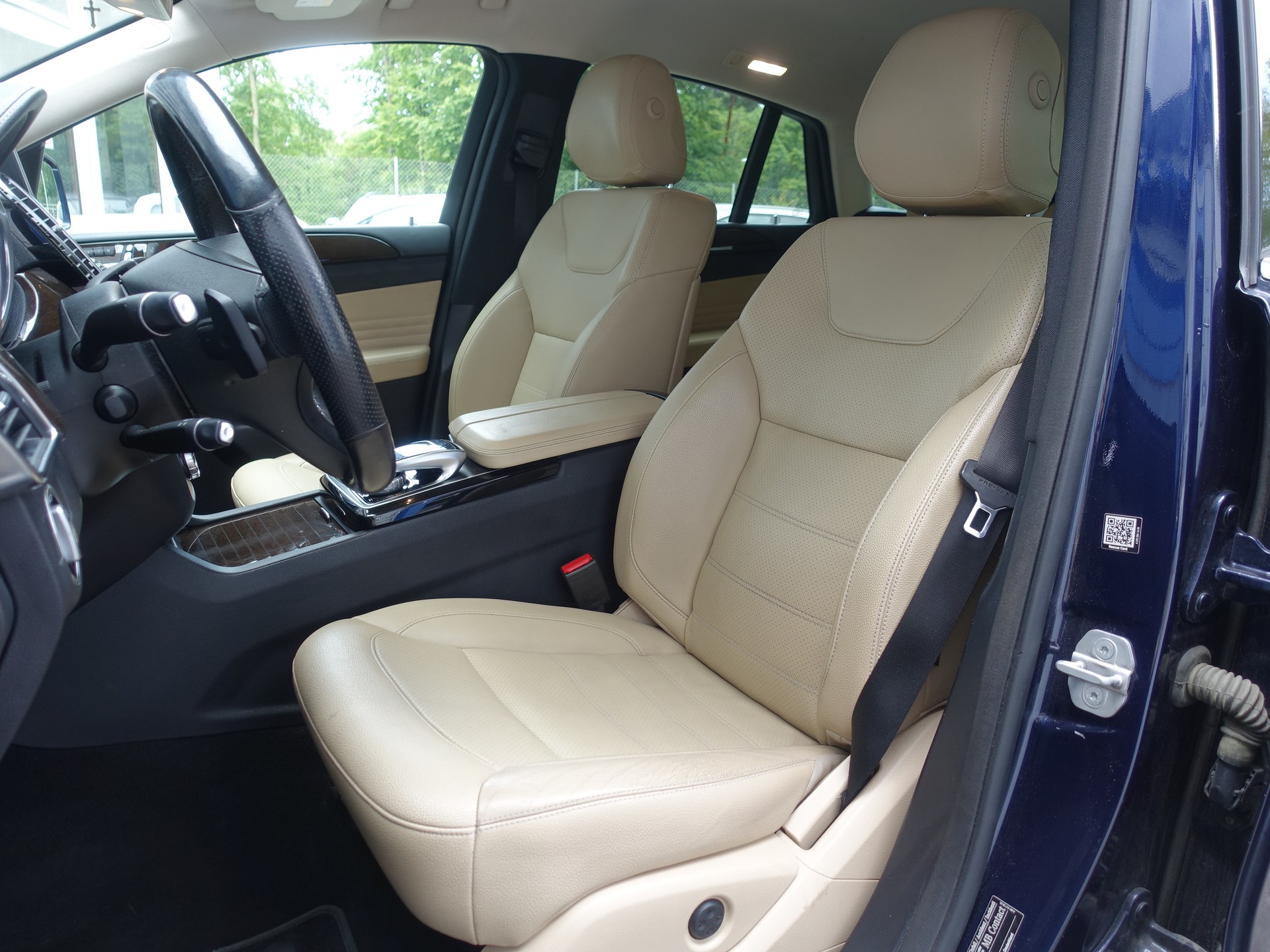 MERCEDES-BENZ GLE Coupé 350 d 4Matic 9G-Tronic-image-8