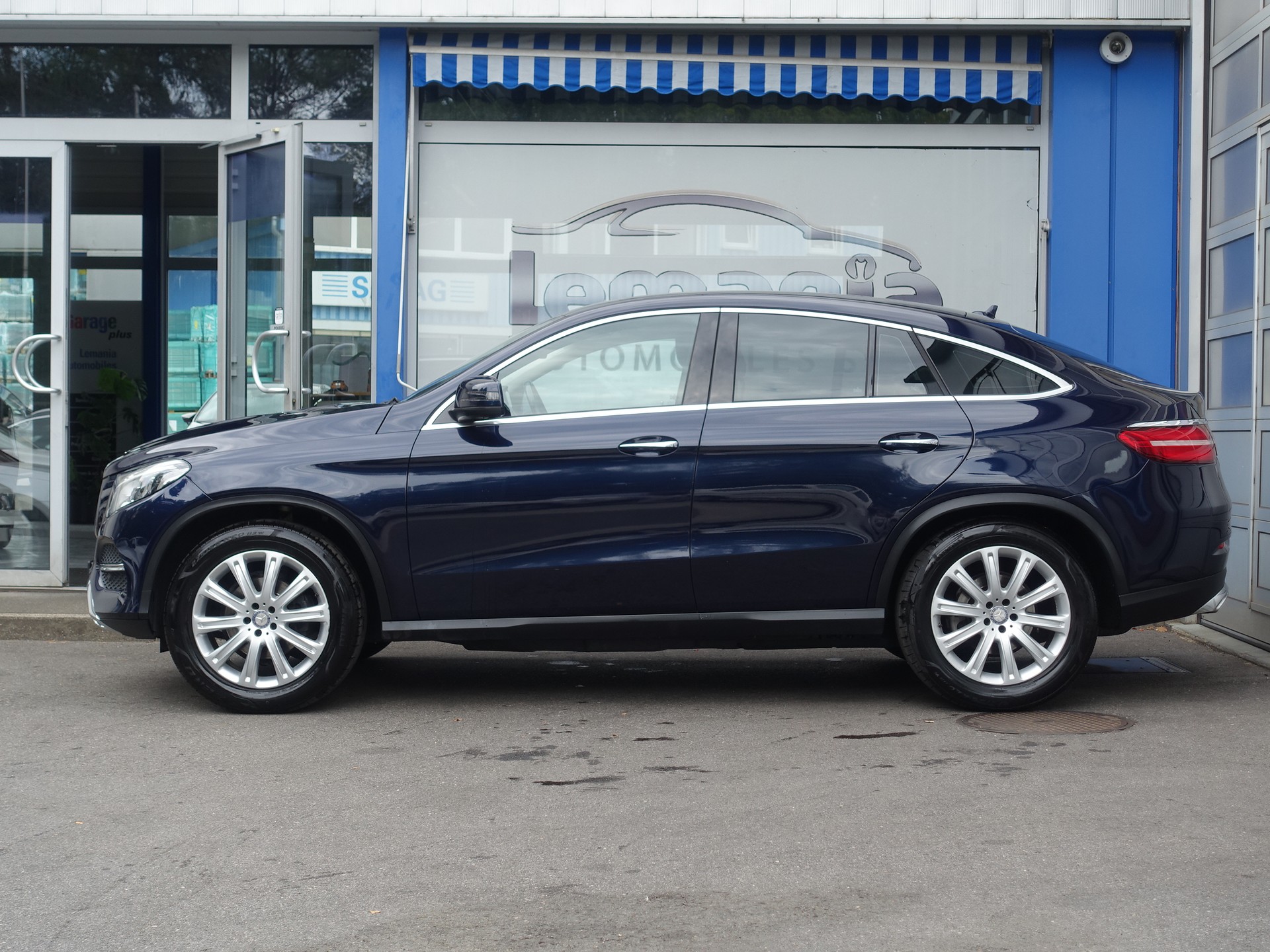 MERCEDES-BENZ GLE Coupé 350 d 4Matic 9G-Tronic-image-5