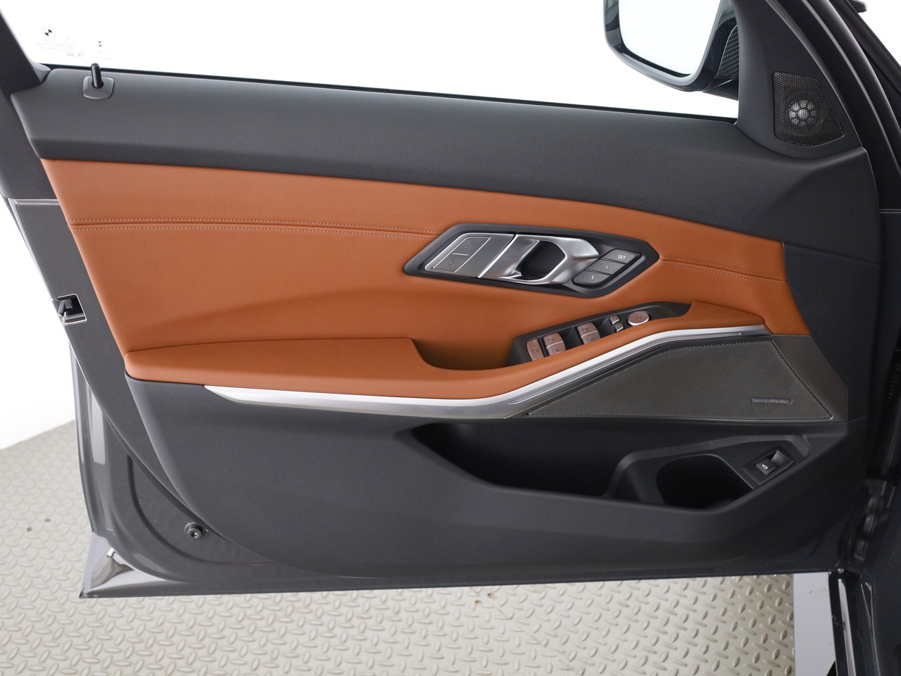 BMW M3 Touring xDrive Competition M-image-15