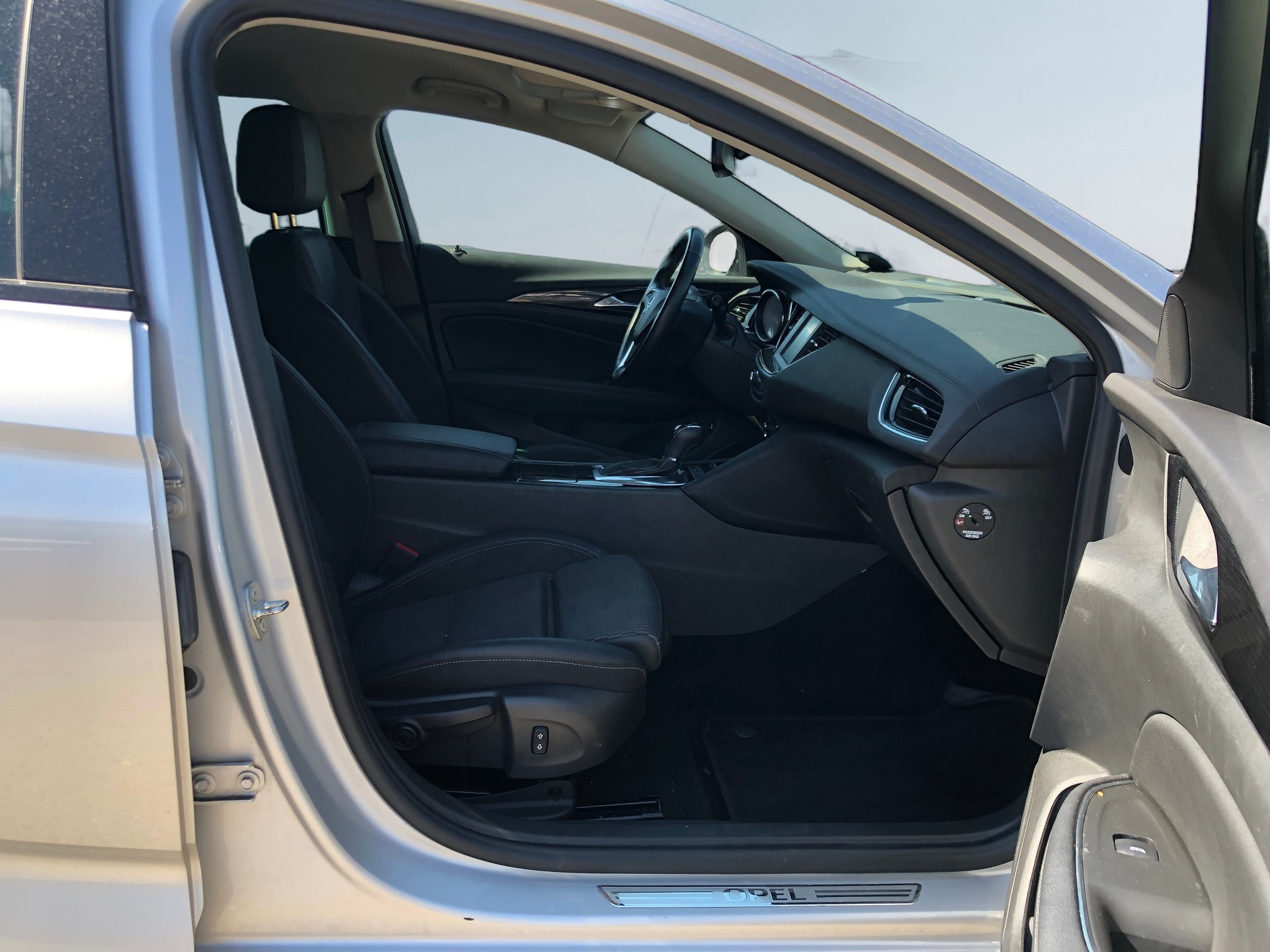 OPEL Sports Tourer-image-13