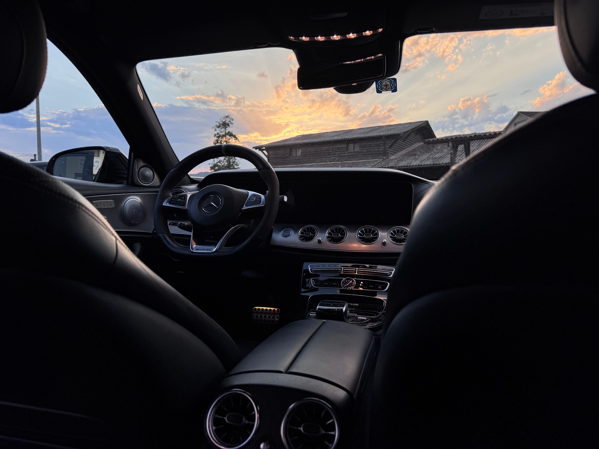 MERCEDES-BENZ E 63 AMG S 4Matic Speedshift MCT-image-11