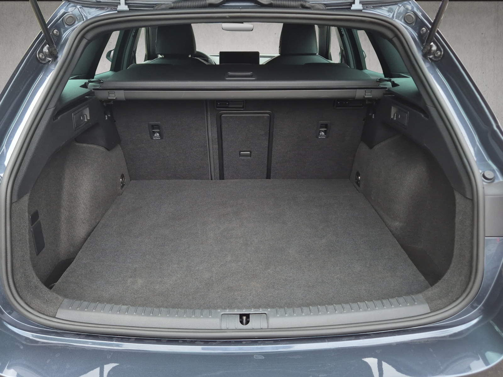 SEAT Leon ST 1.5 eHybrid pHEV DSG FR-image-21