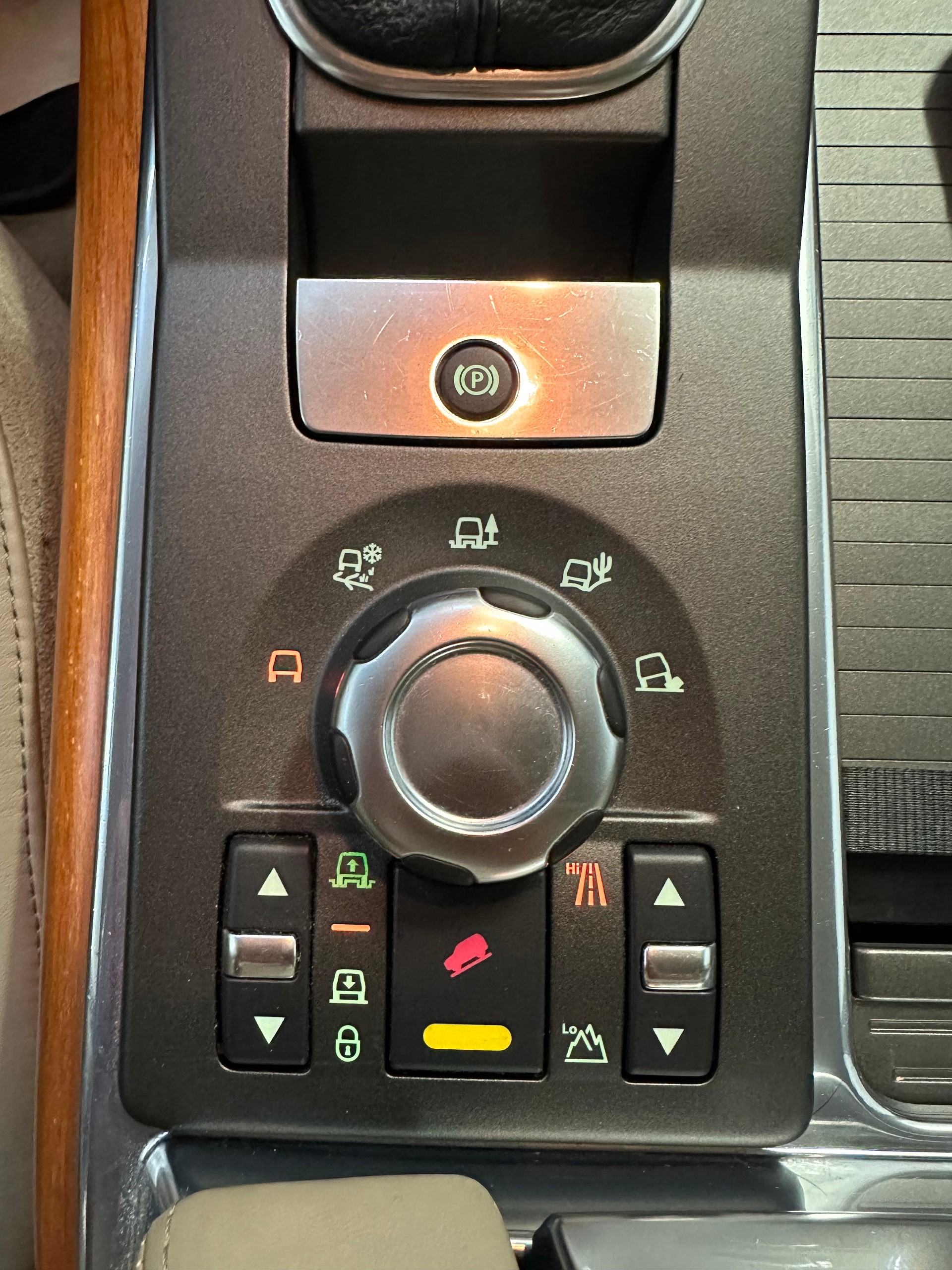 LAND ROVER Range Rover Sport 3.0 TDV6 HSE Automatic-image-15