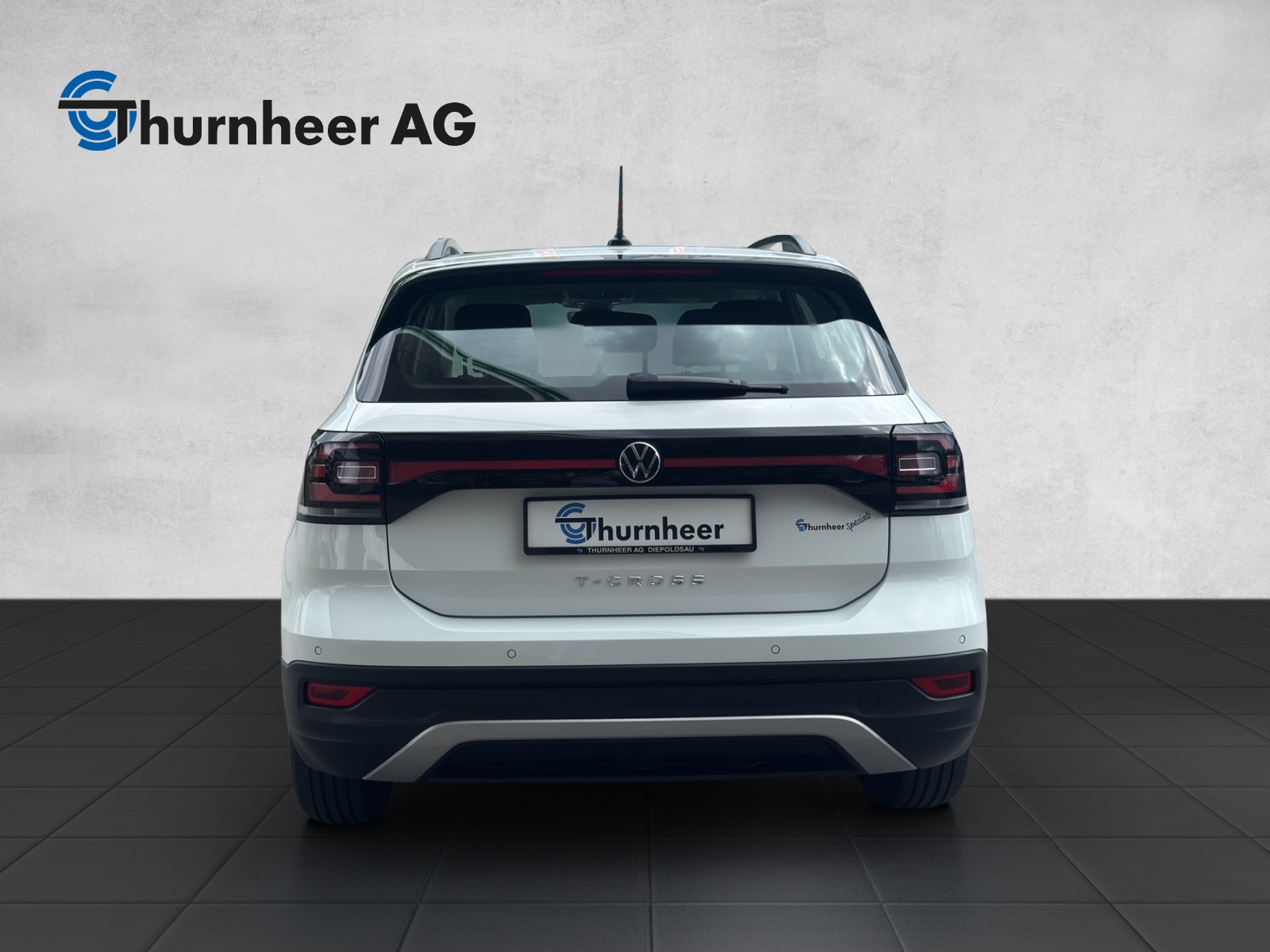 VW T-Cross 1.0 TSI Life-image-4