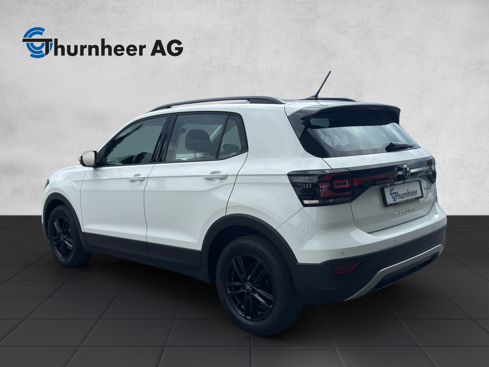 VW T-Cross 1.0 TSI Life-image-3