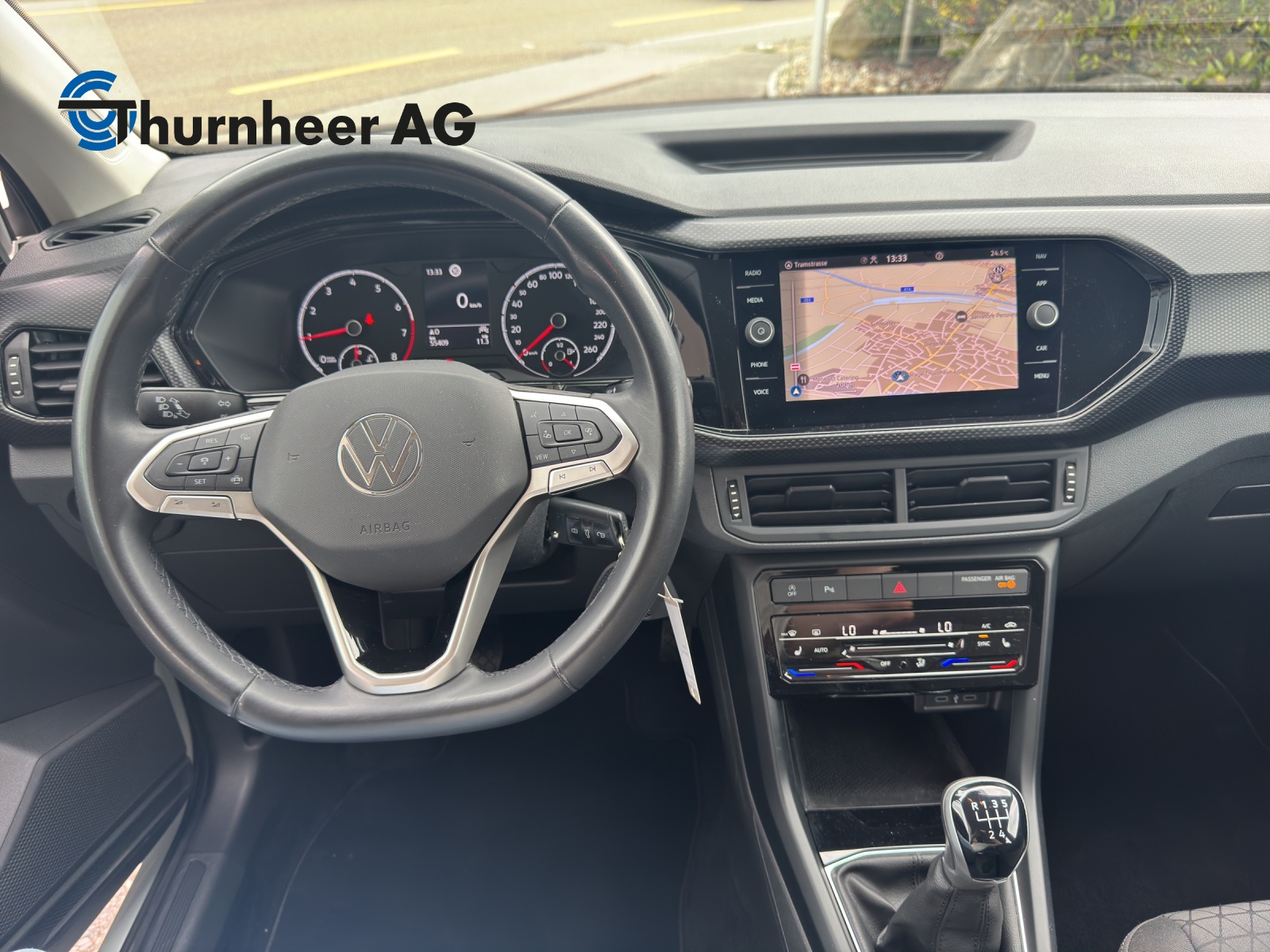 VW T-Cross 1.0 TSI Life-image-10