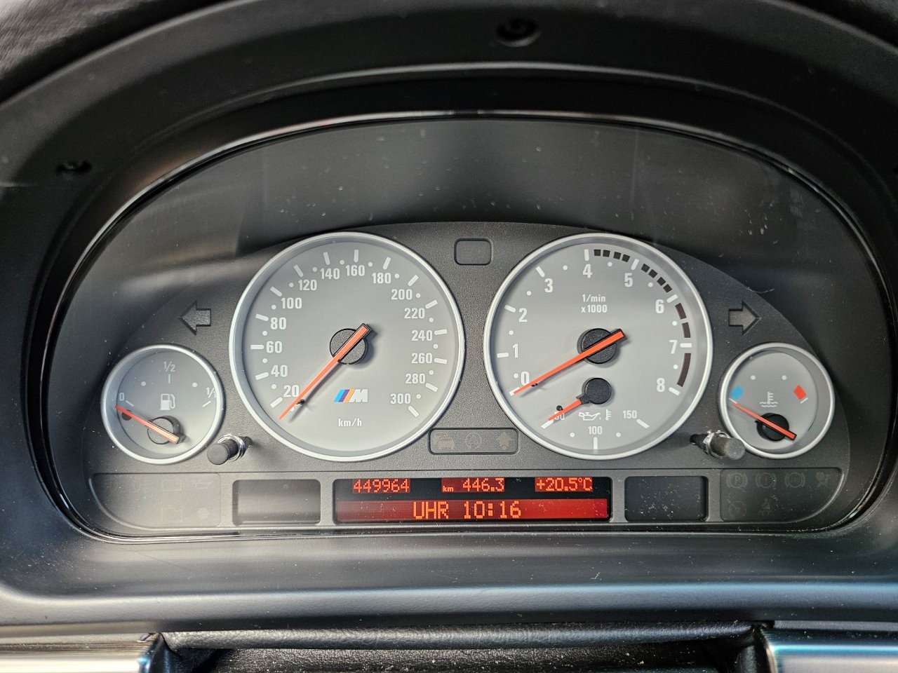 BMW M5 E39 V8-image-5