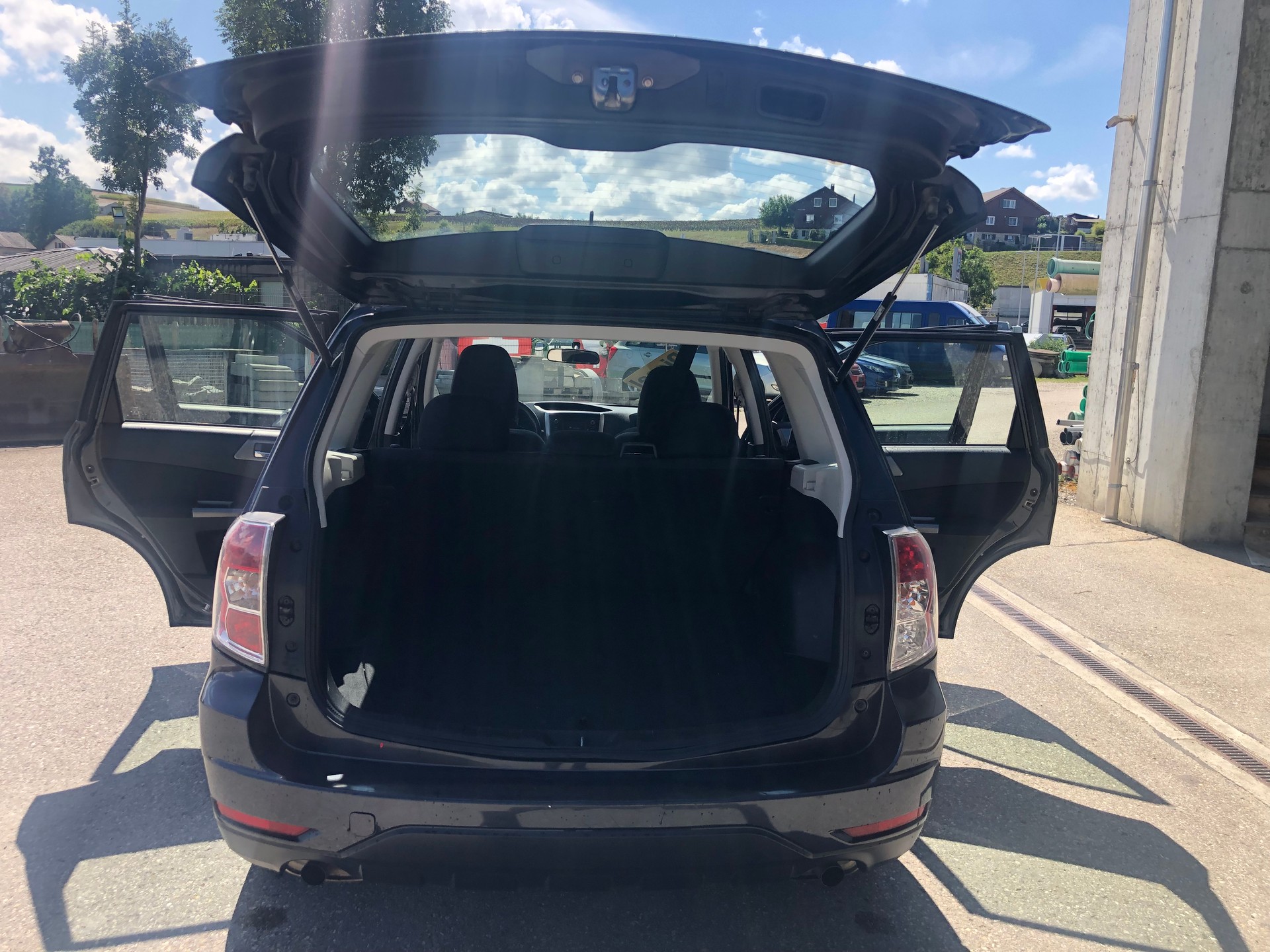 SUBARU Forester 2.0D XS Comfort AWD-image-10