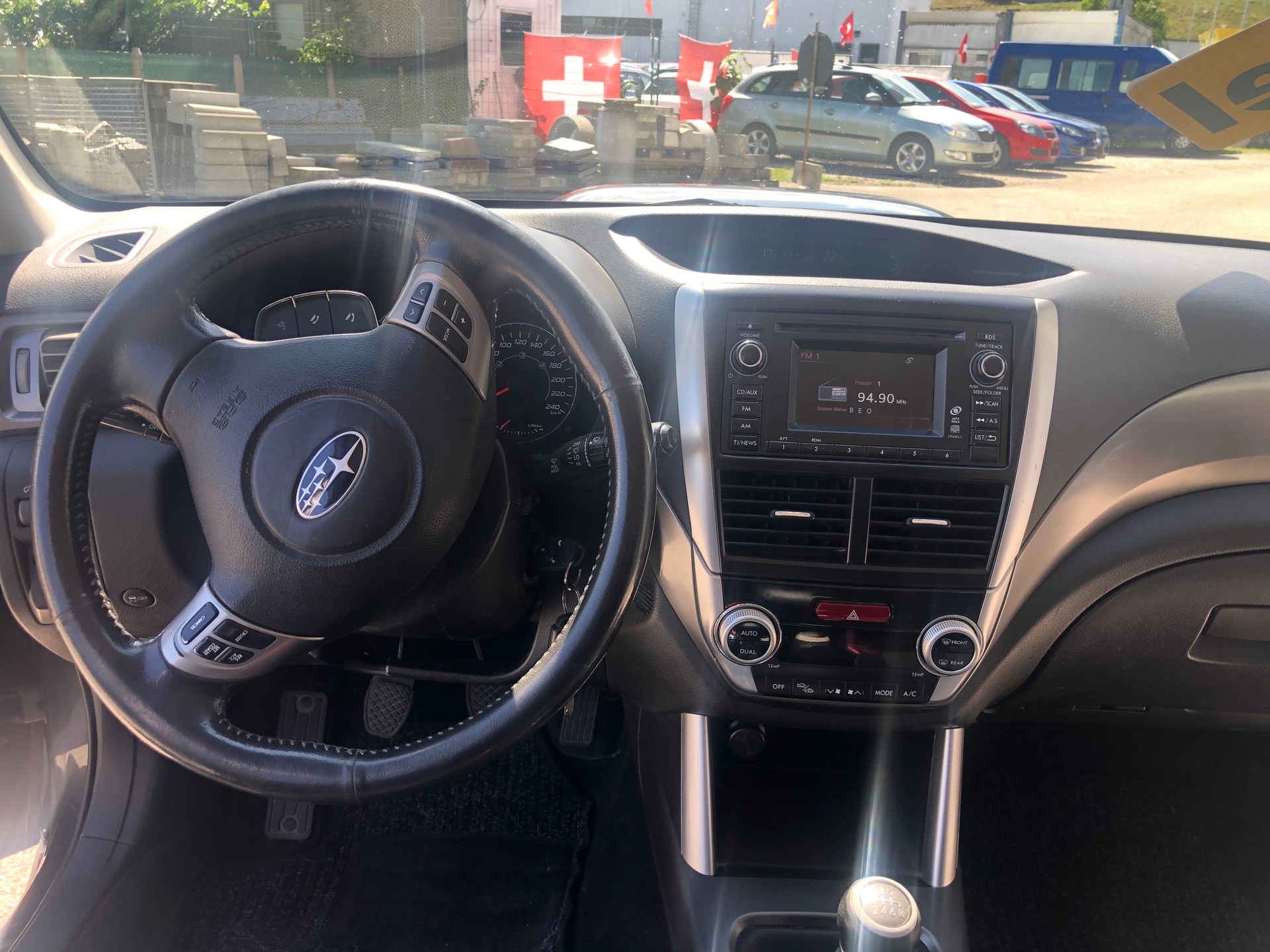 SUBARU Forester 2.0D XS Comfort AWD-image-12