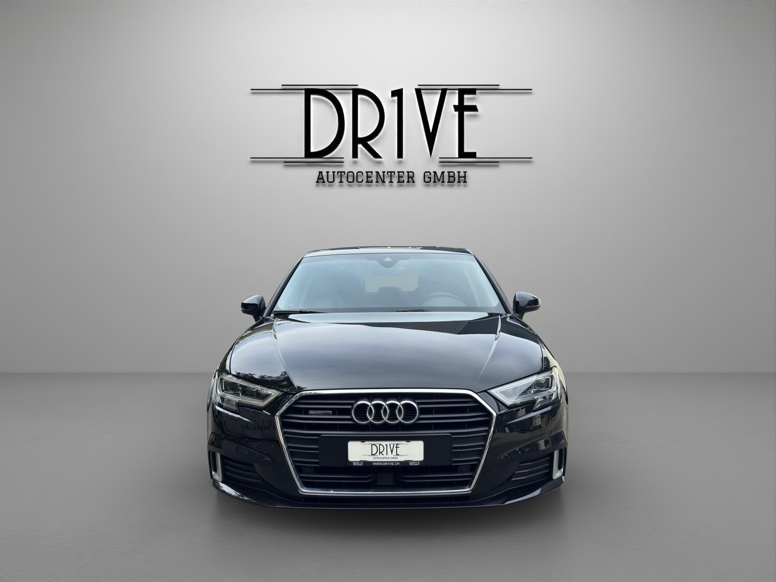 AUDI A3 Sportback 40 TFSI Sport Attraction quattro S-tronic-image-1