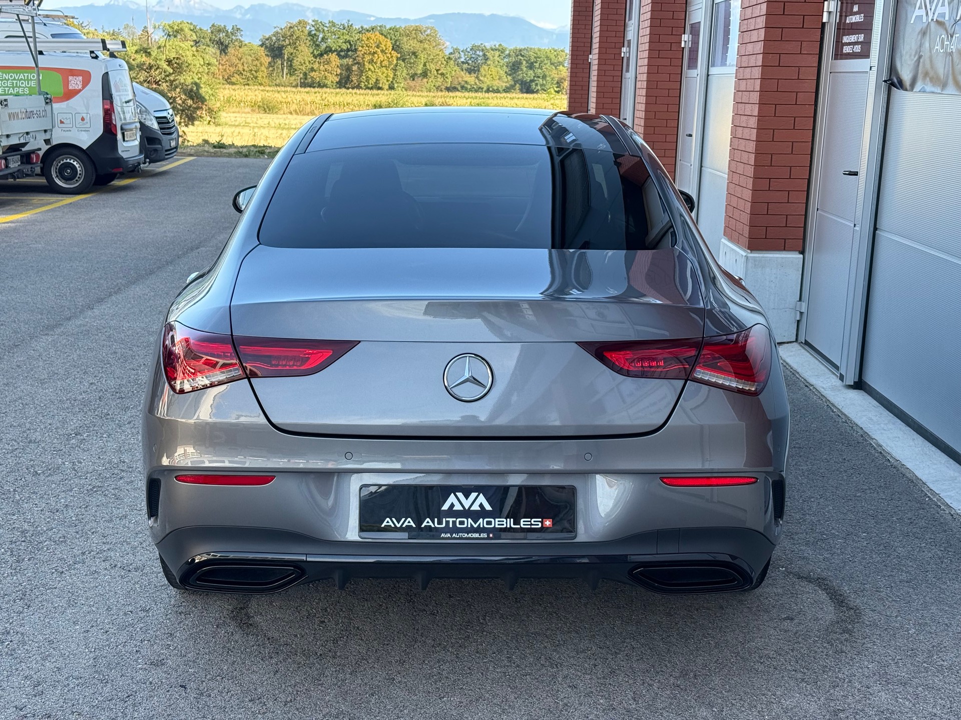 MERCEDES-BENZ CLA 250 e AMG Line 8G-DCT-image-6