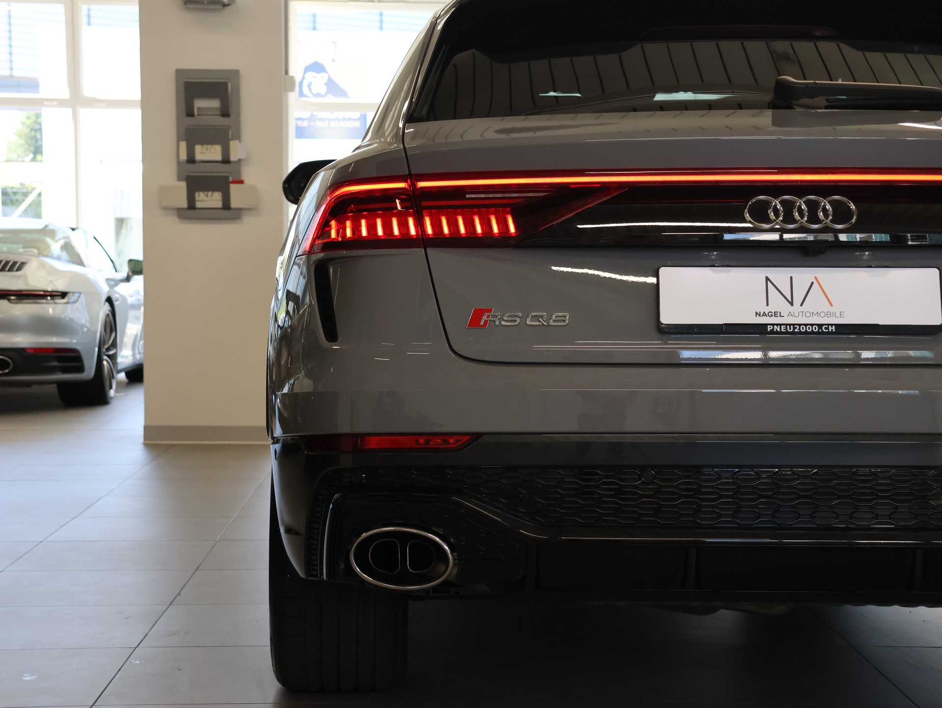 AUDI RSQ8 quattro tiptronic *Sitzheizung* *360 Kamera* *Panoramadach*-image-4