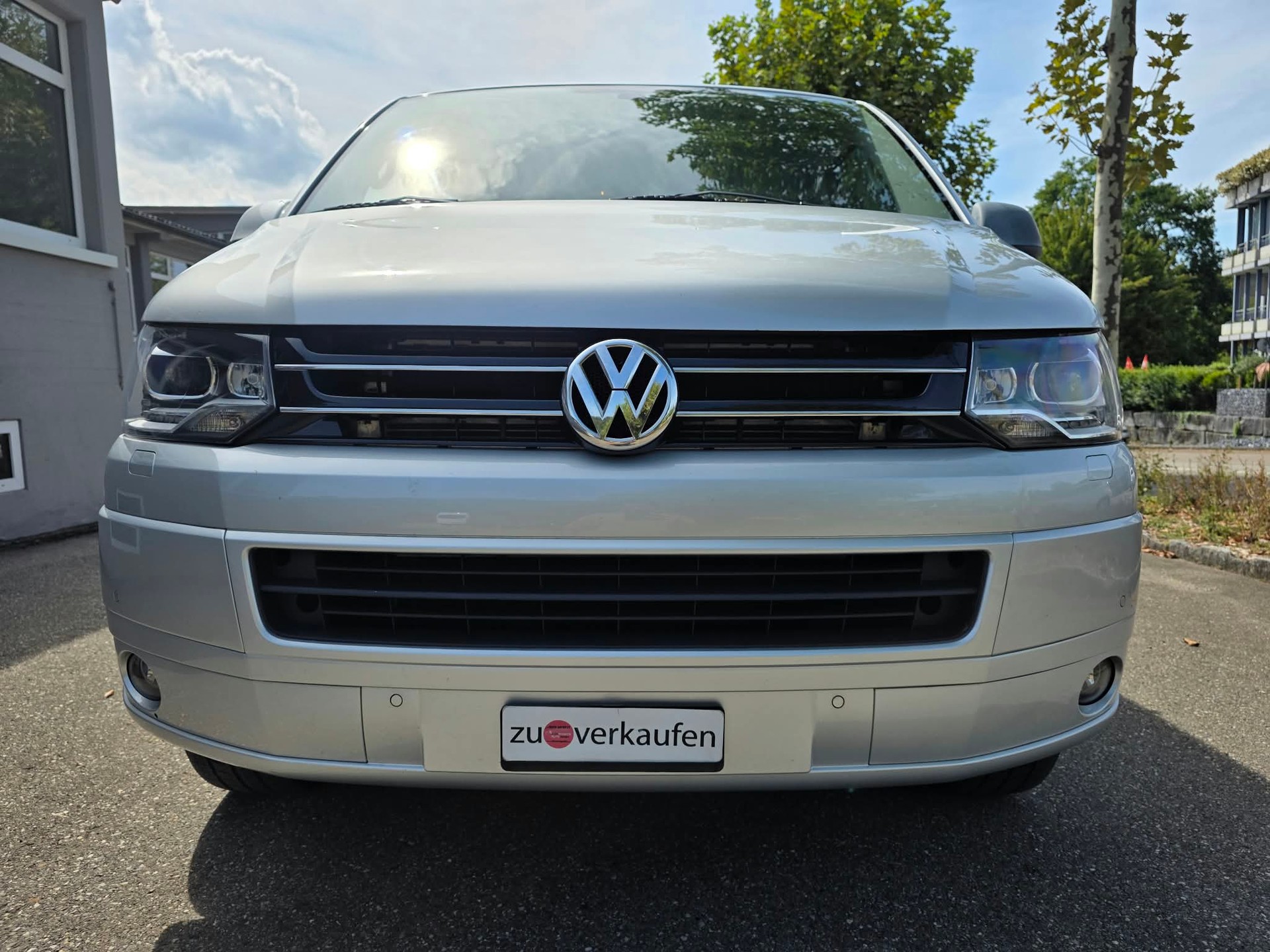 VW T5 Multivan 2.0 TDI CR Family Match 4Motion-image-1