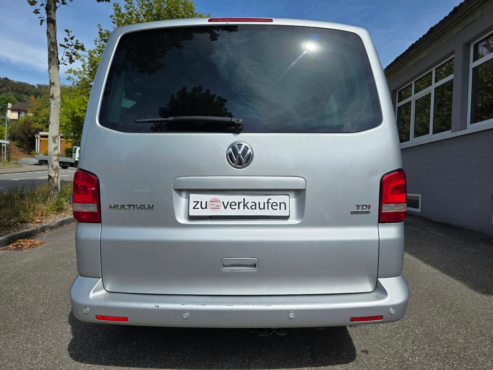 VW T5 Multivan 2.0 TDI CR Family Match 4Motion-image-4