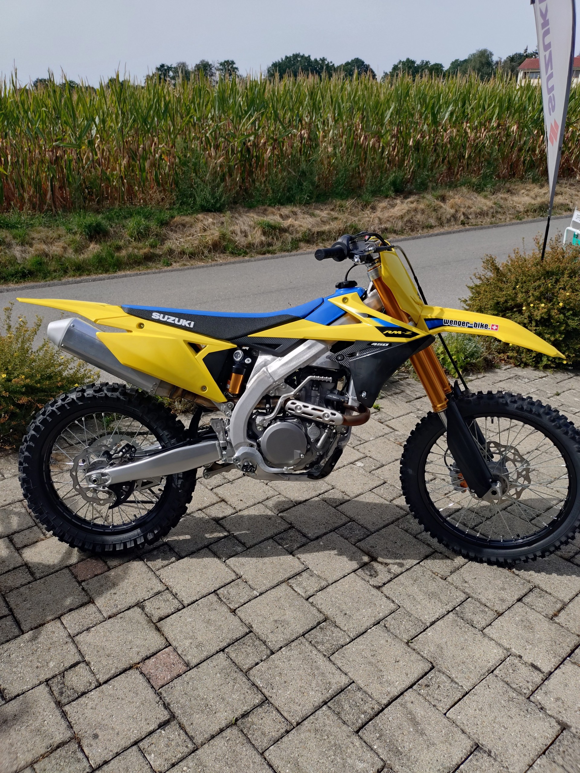 SUZUKI RM-Z 450 M6