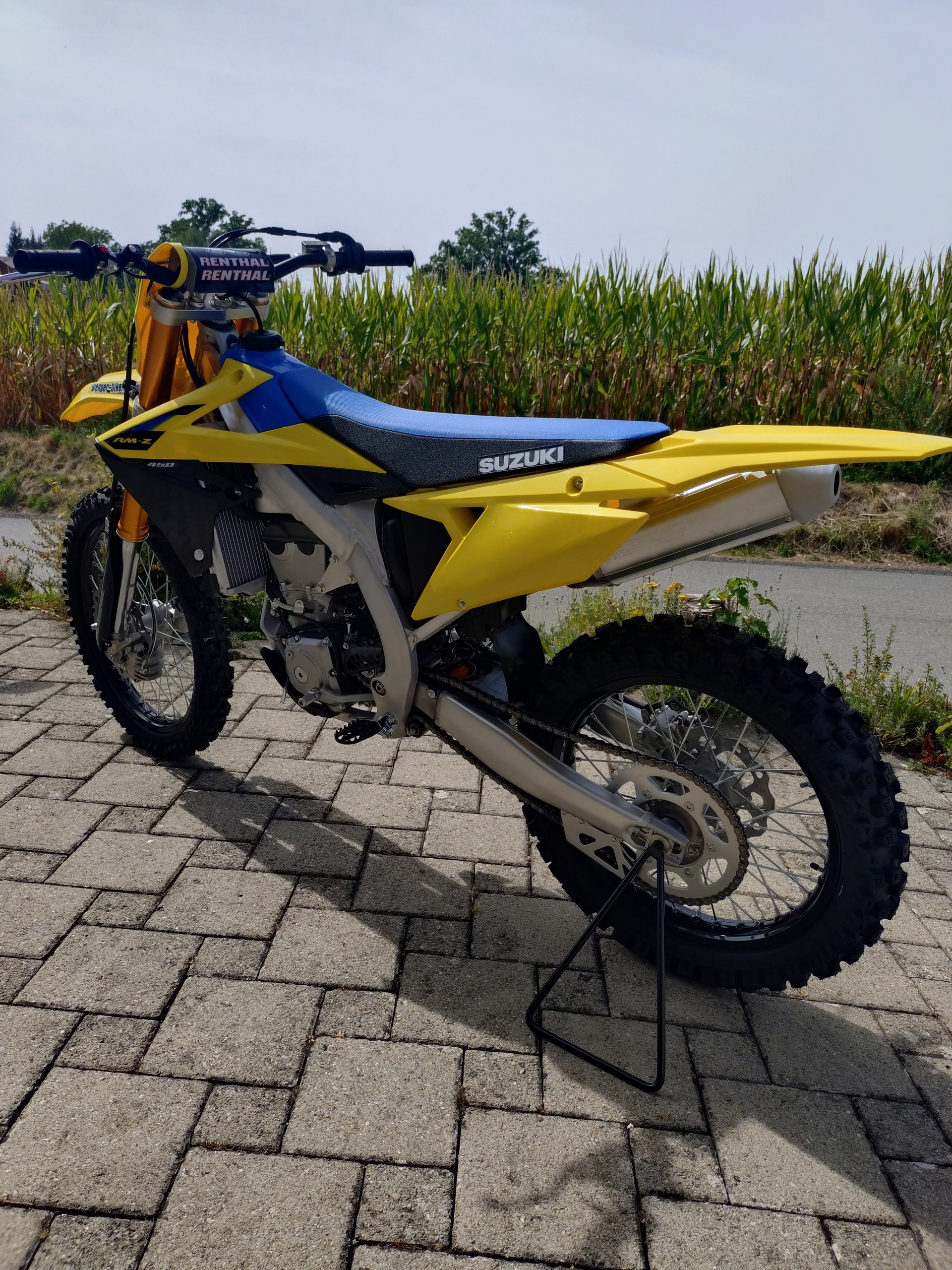 SUZUKI RM-Z 450 M6-image-1