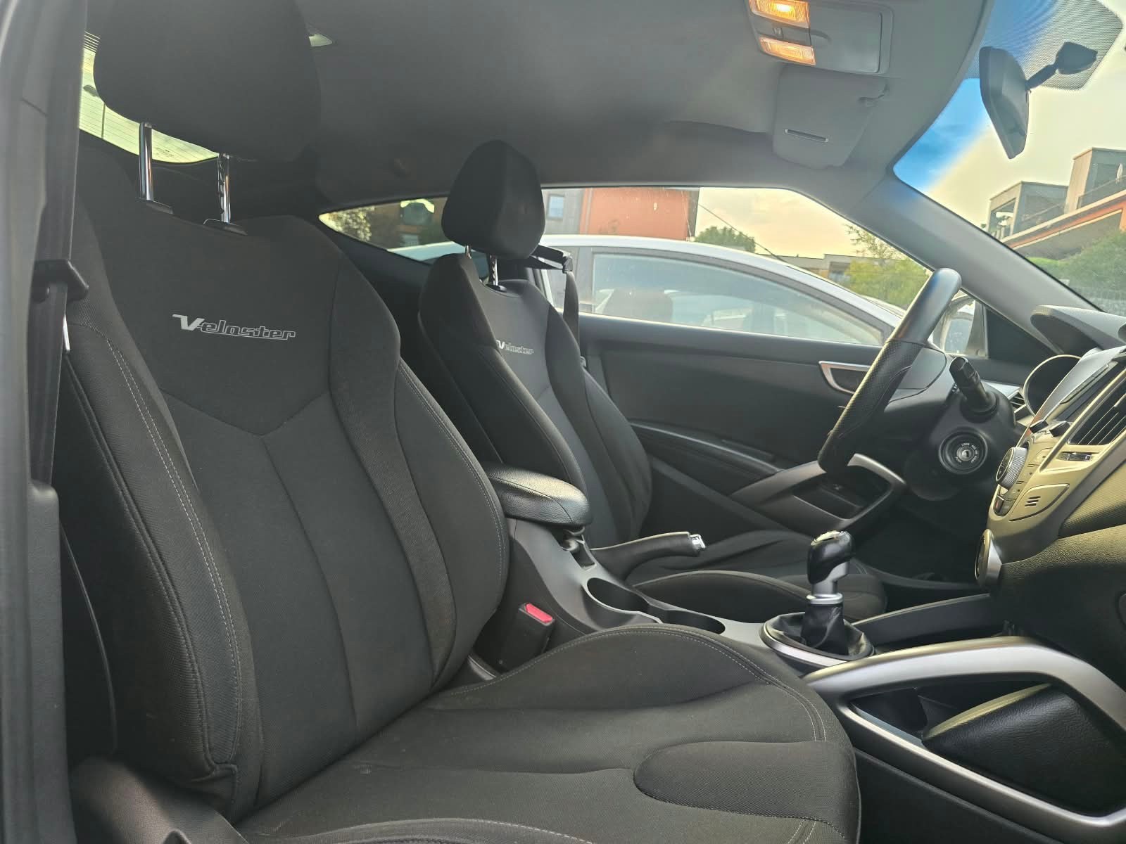 HYUNDAI Veloster 1.6 GDI-image-7