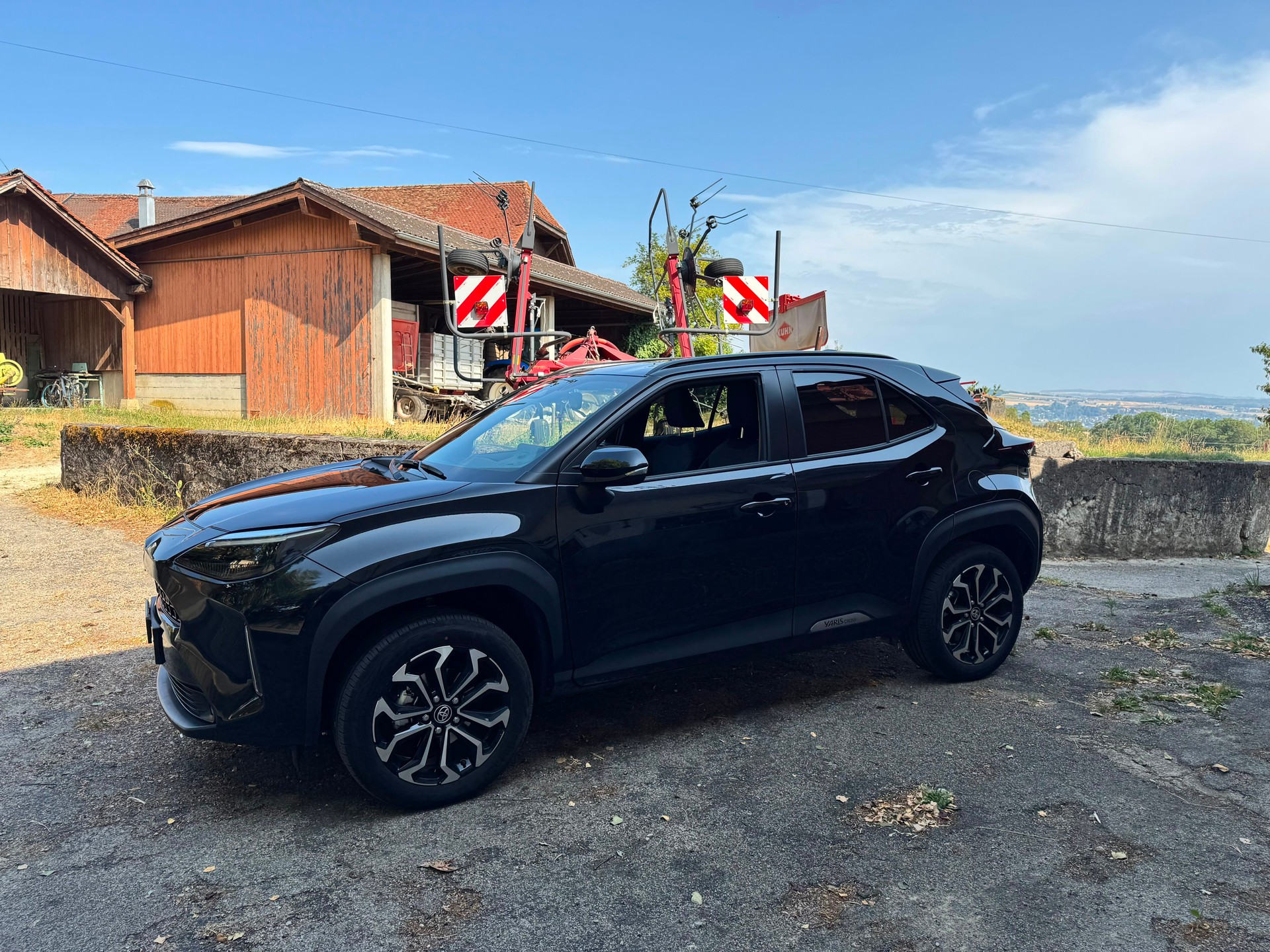 TOYOTA 1.5 VVT-i HSD Trend-image-0