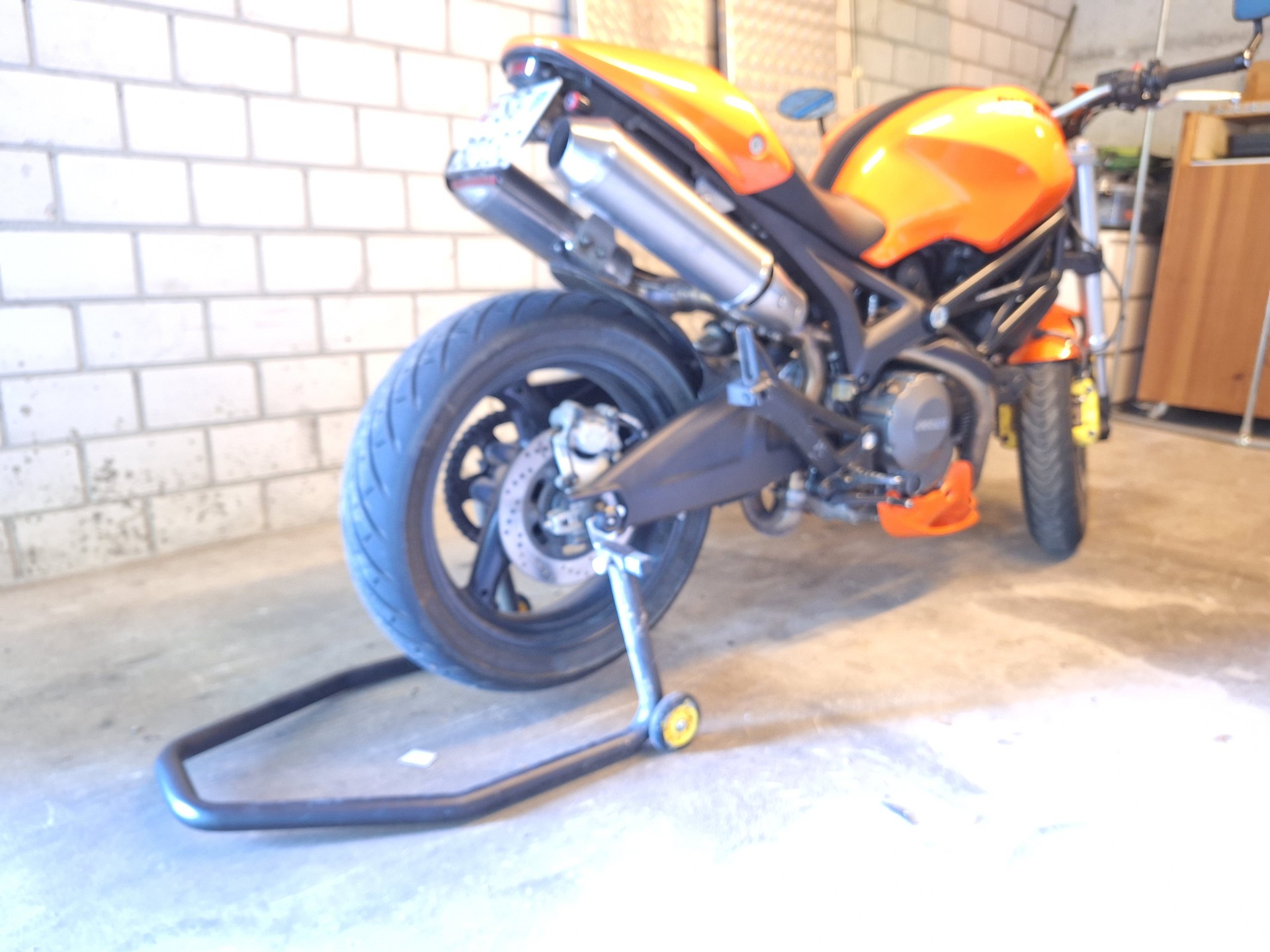 DUCATI Monster 696M ABS-image-4