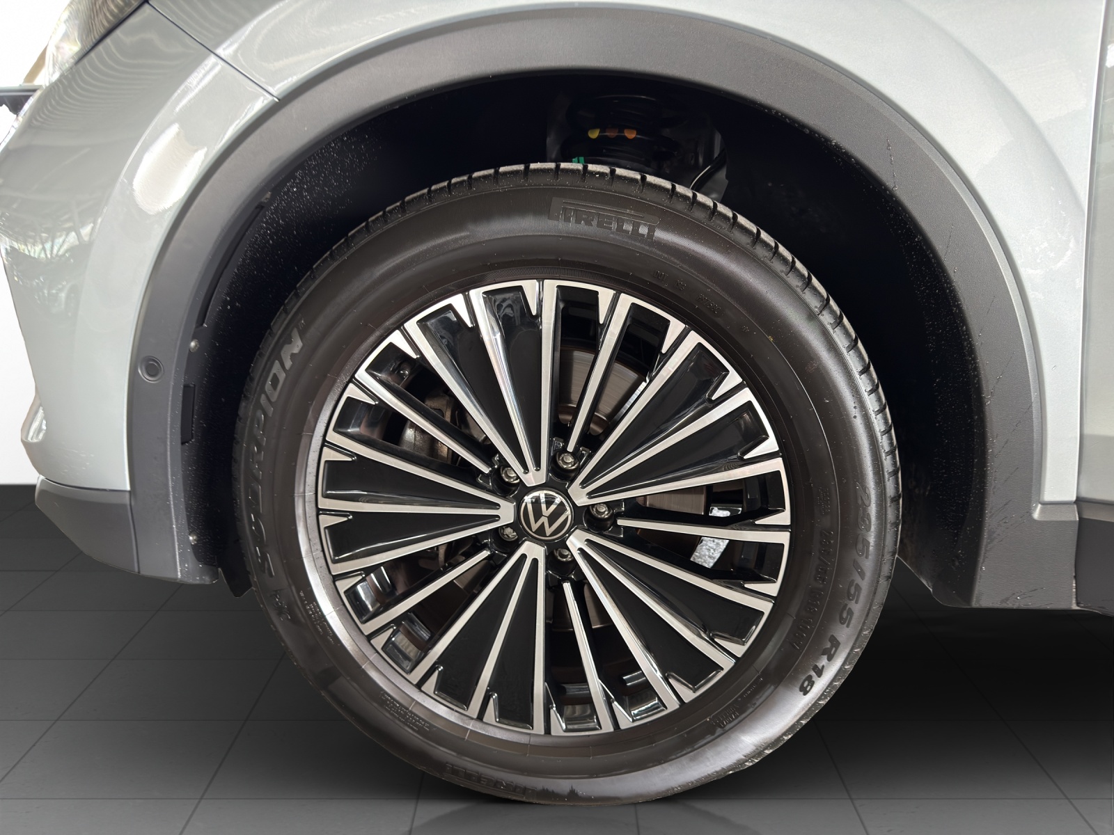 VW Tiguan 2.0TDI Elegance 4M-image-5