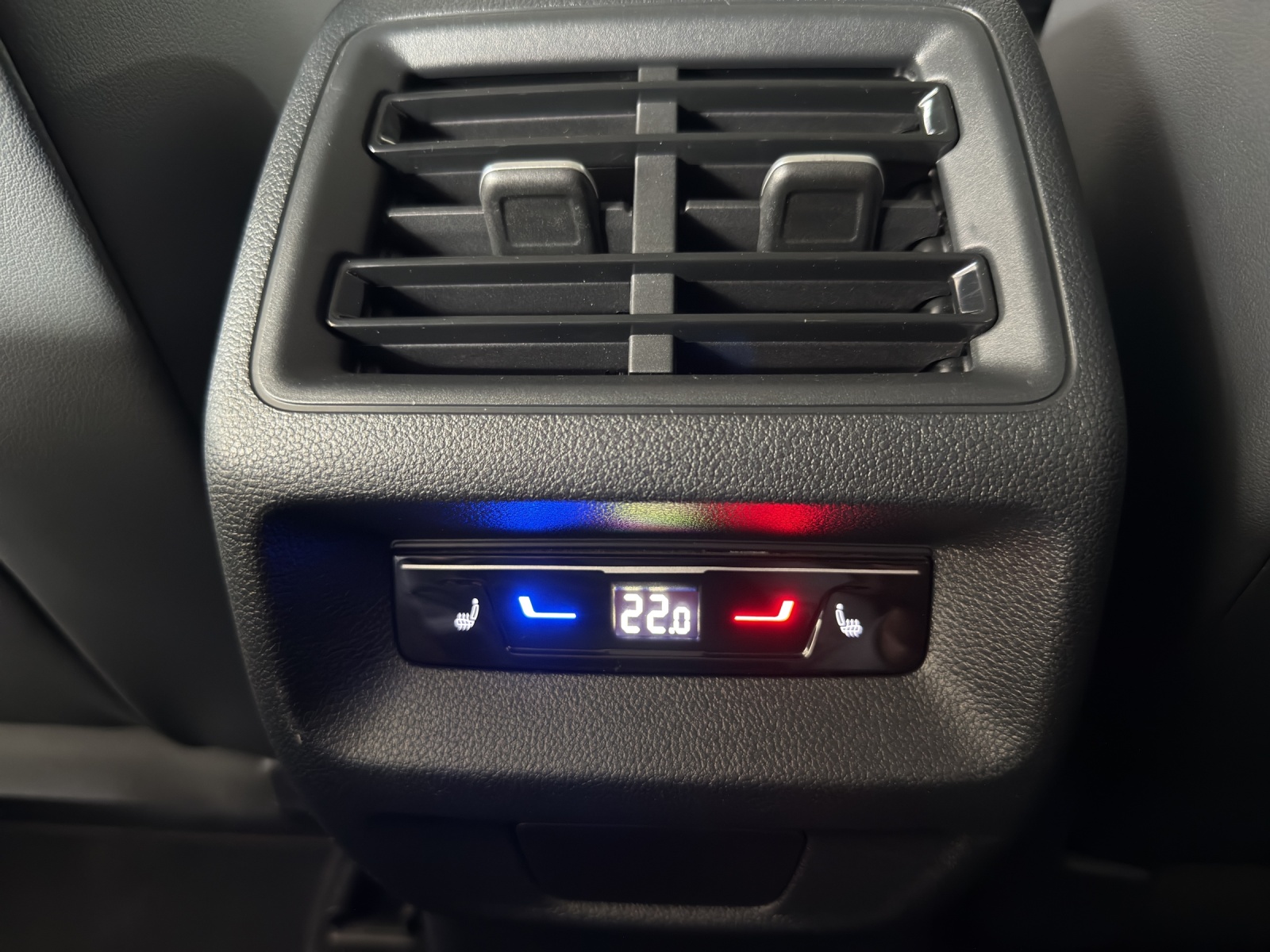 VW Tiguan 2.0TDI Elegance 4M-image-13