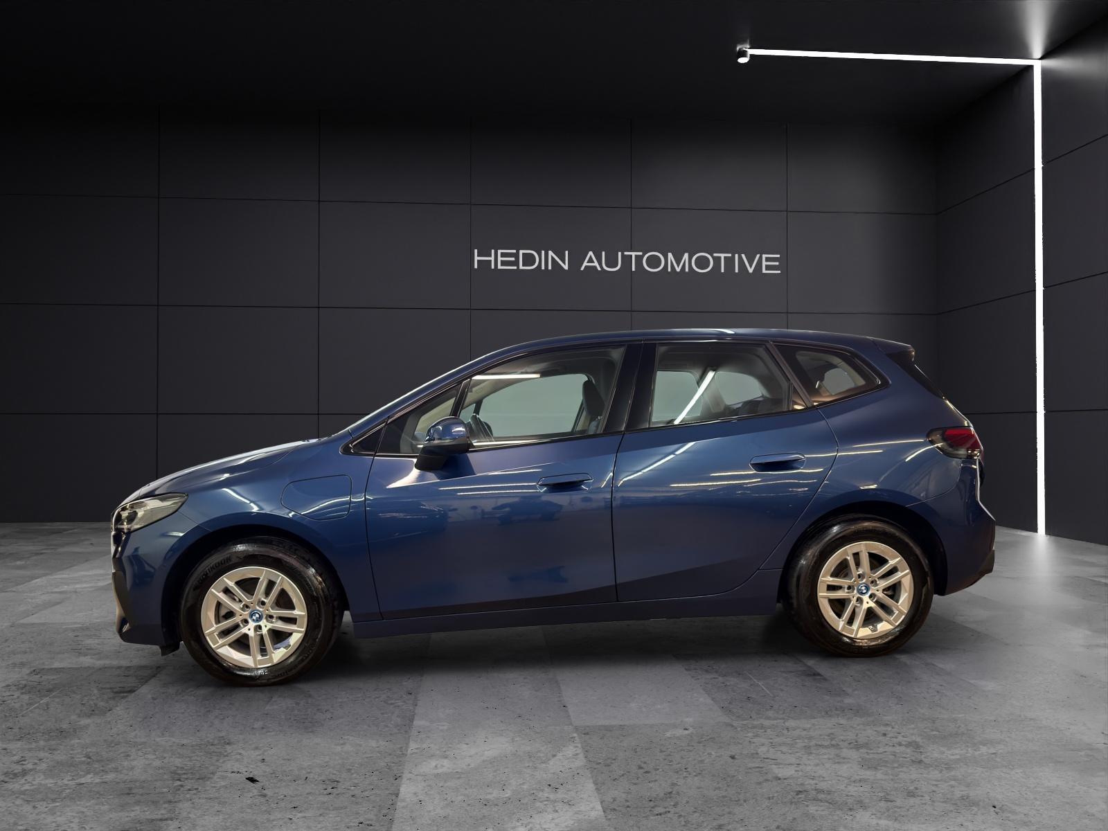 BMW 225e xDrive Active Tourer-image-1