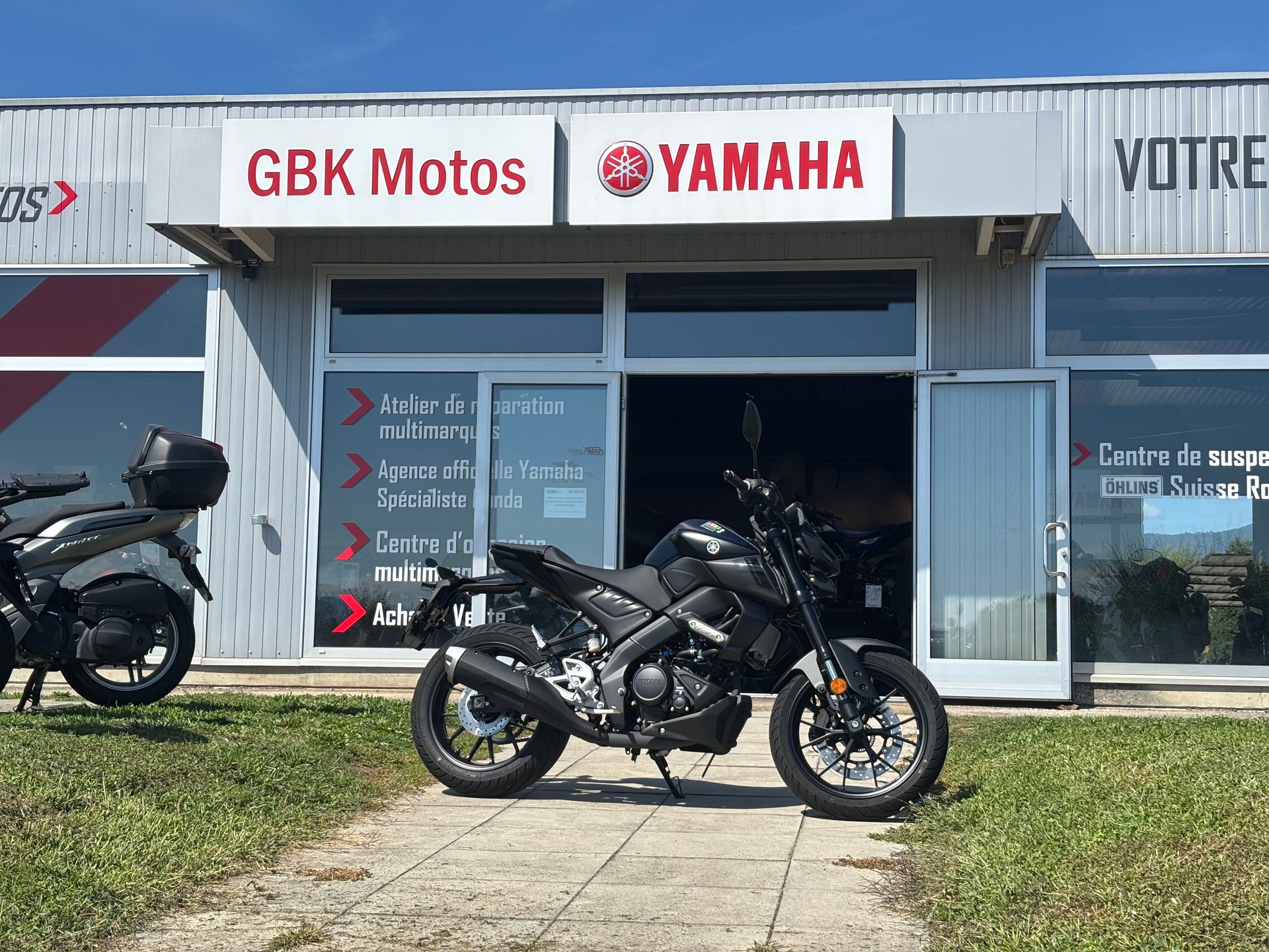 YAMAHA MT-125 ABS