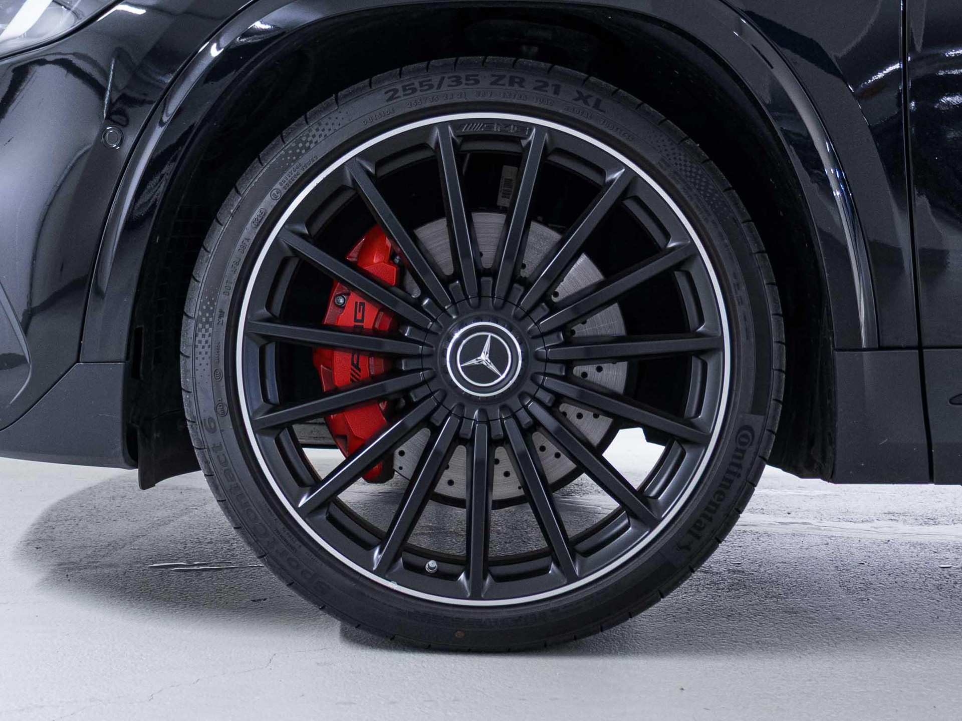 MERCEDES-BENZ GLA 35 AMG 4MATIC-image-14
