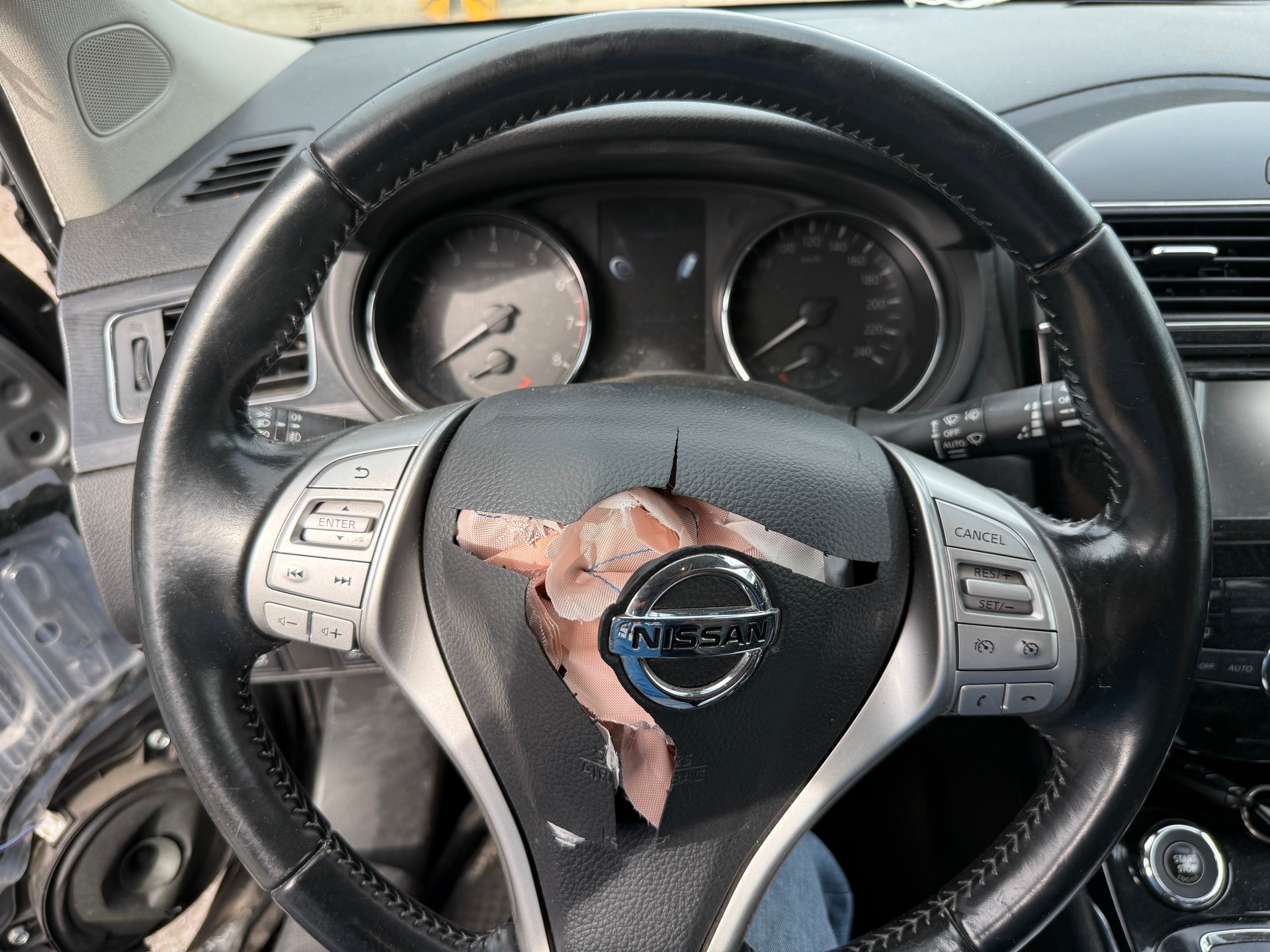 NISSAN Pulsar 1.2 DIG-T tekna Xtronic CVT-image-11