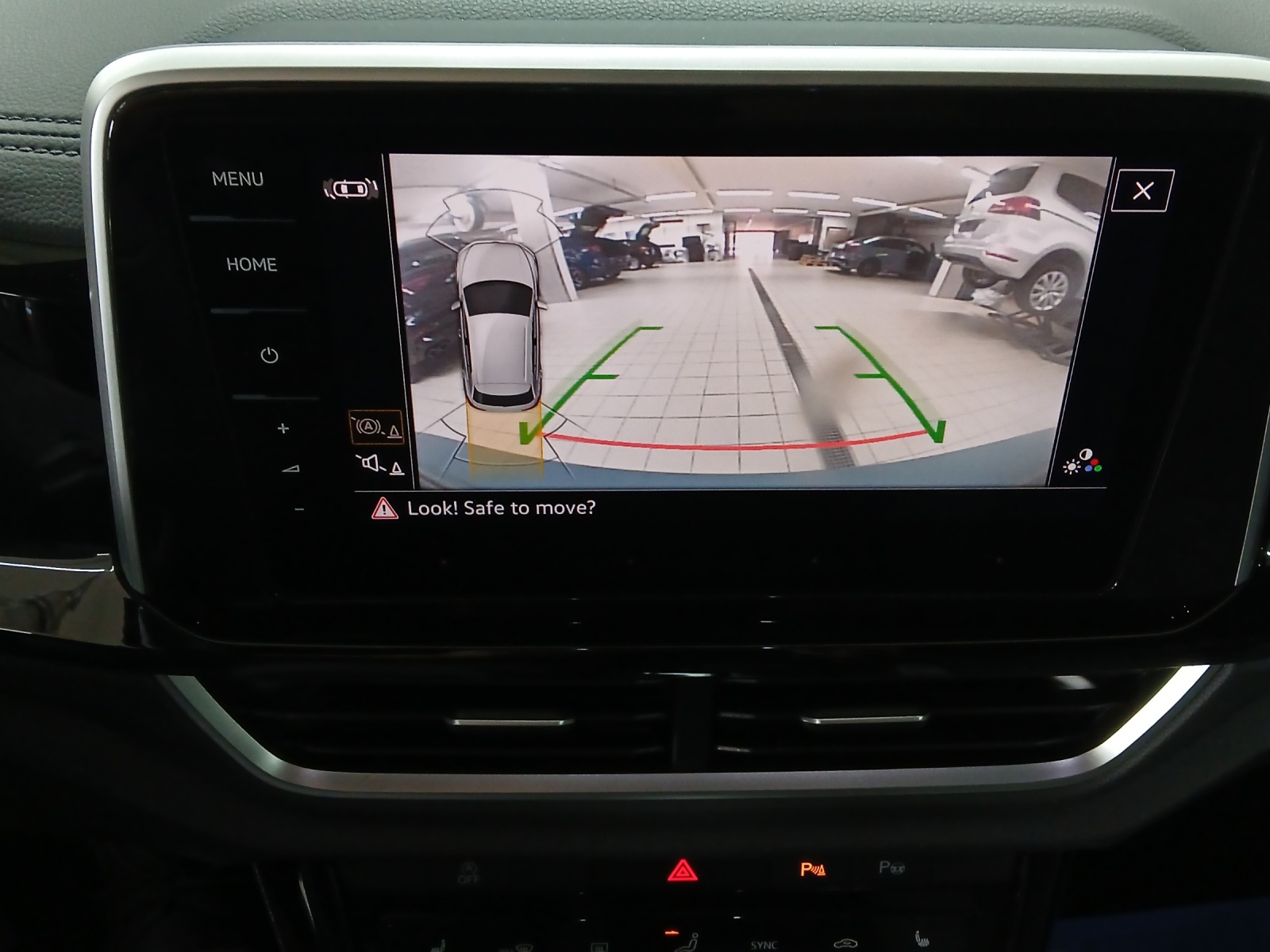 VW T-Roc 2.0 TSI R-Line DSG 4Motion-image-15