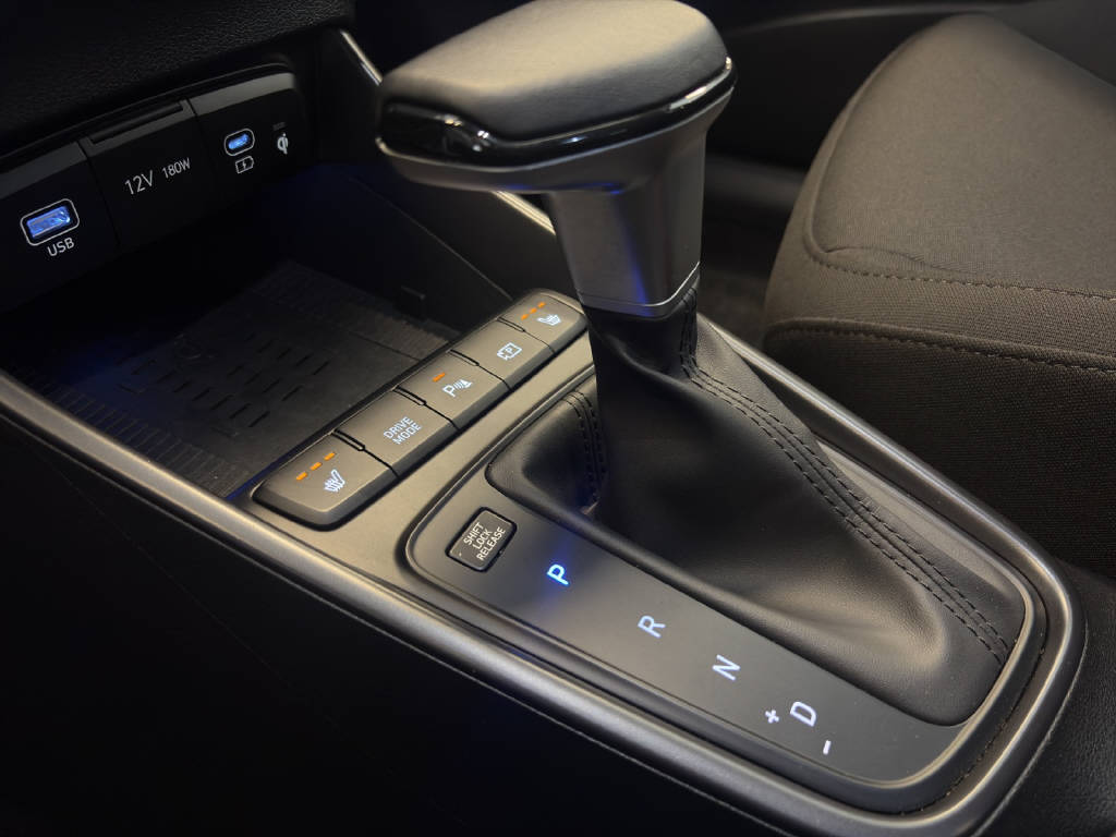 HYUNDAI i20 1.0 T-GDi Vertex-image-7