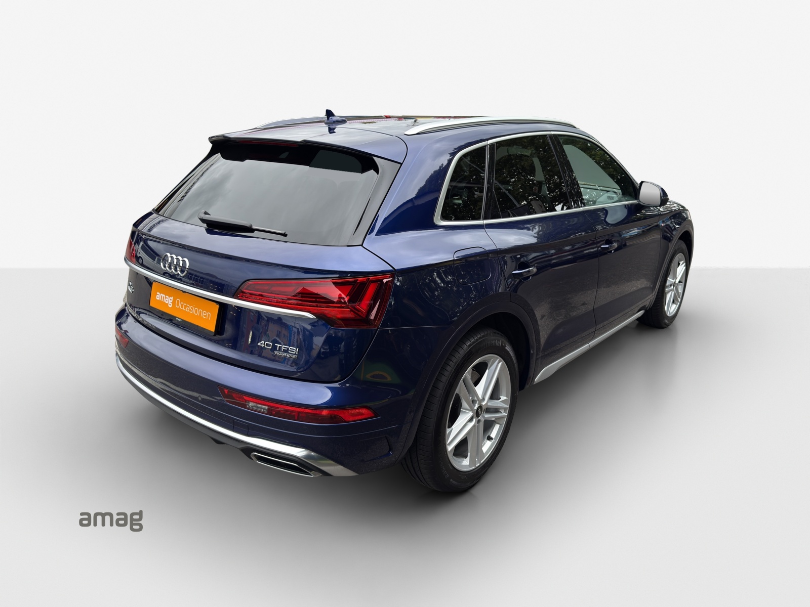 AUDI Q5 40 TFSI S line quattro S-tronic-image-4