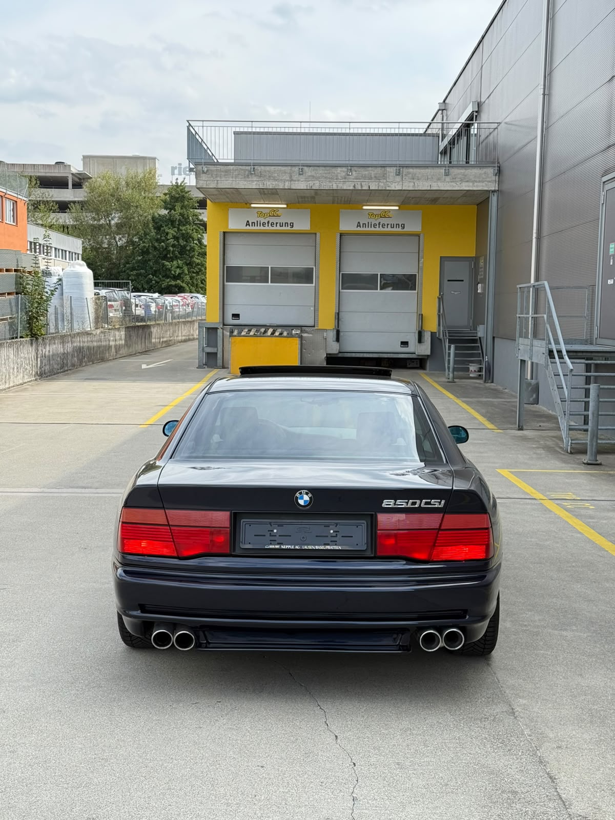 BMW 850CSi *CH-Fahrzeug*-showroom-element-3