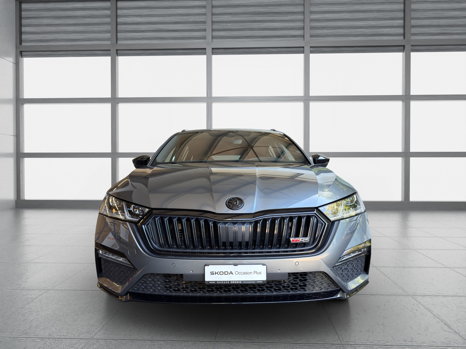 SKODA Octavia Combi 2.0 TSI DSG RS-showroom-element-1