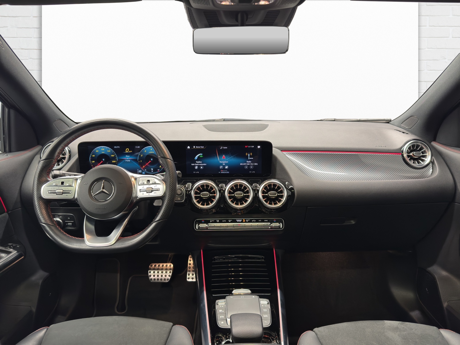 MERCEDES-BENZ GLA 250-image-7