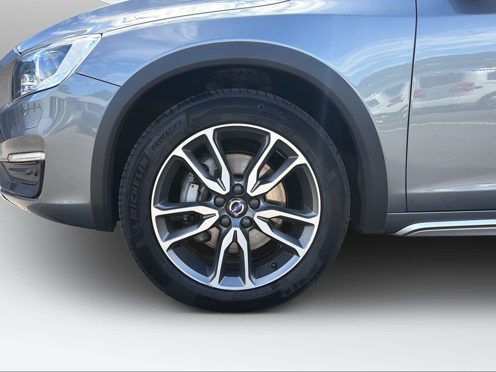 VOLVO V60 Cross Country 2.0 D4 Summum S/S-image-8
