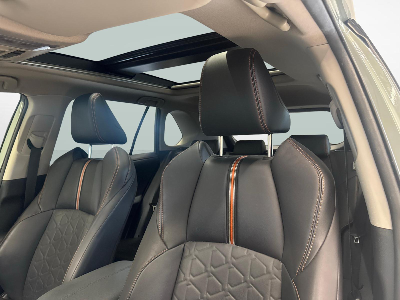 TOYOTA RAV4 2.5 HEV Adventure-image-10