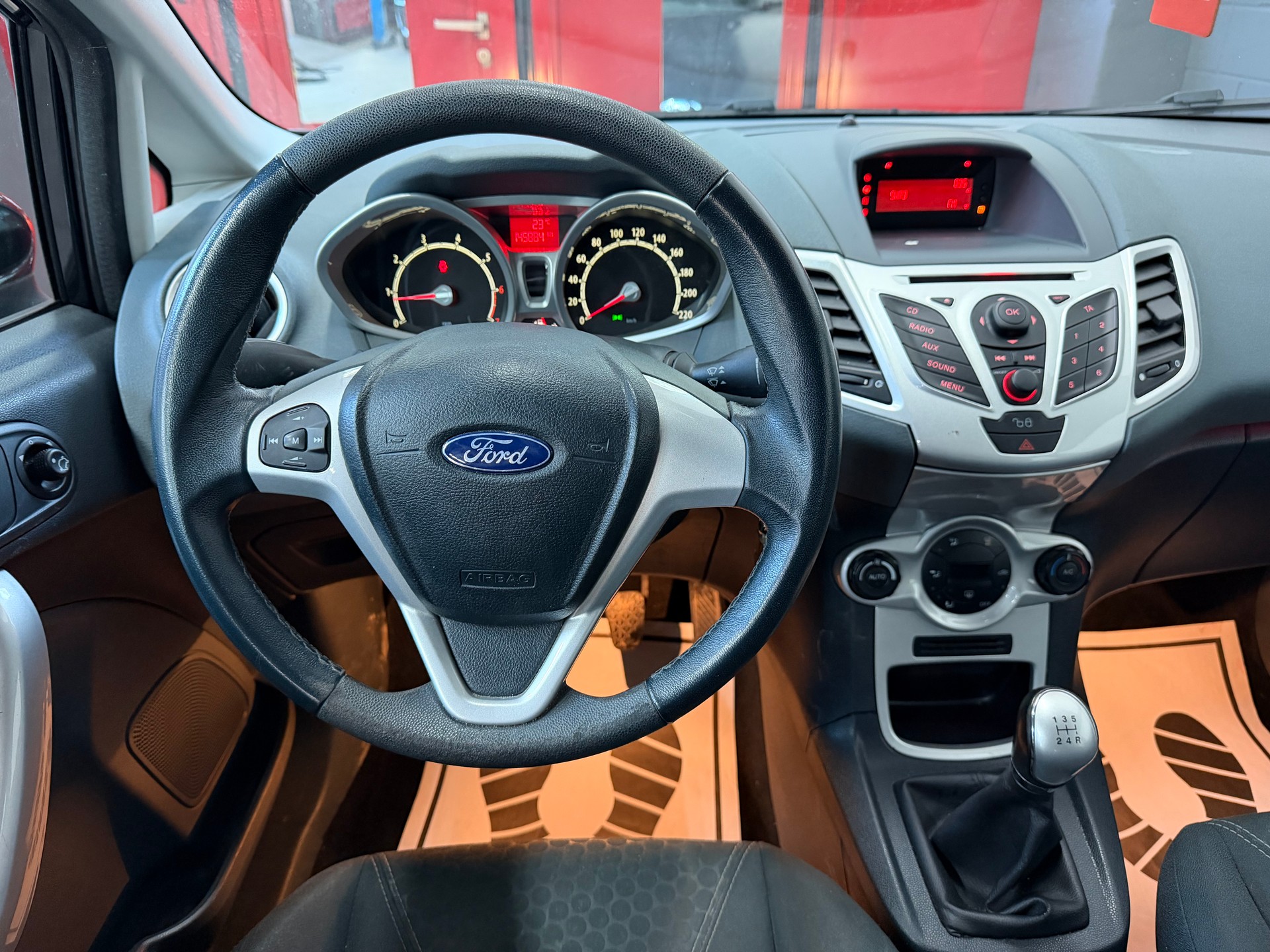 FORD Fiesta 1.4 16V Trend //NEU AB MFK!-image-9