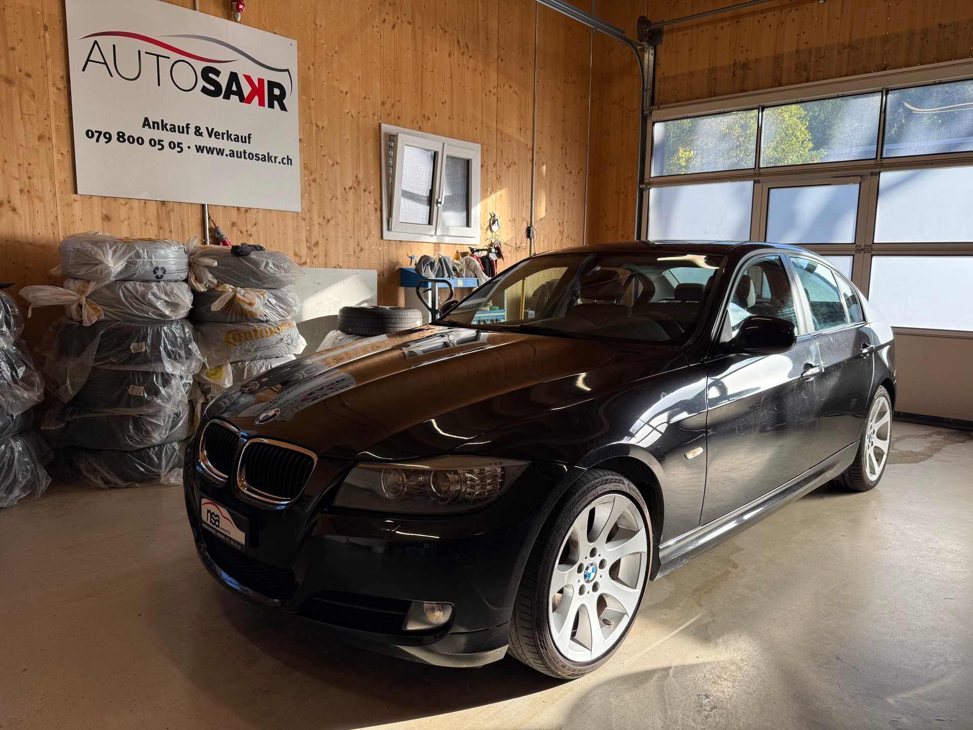 BMW 320d-image-0