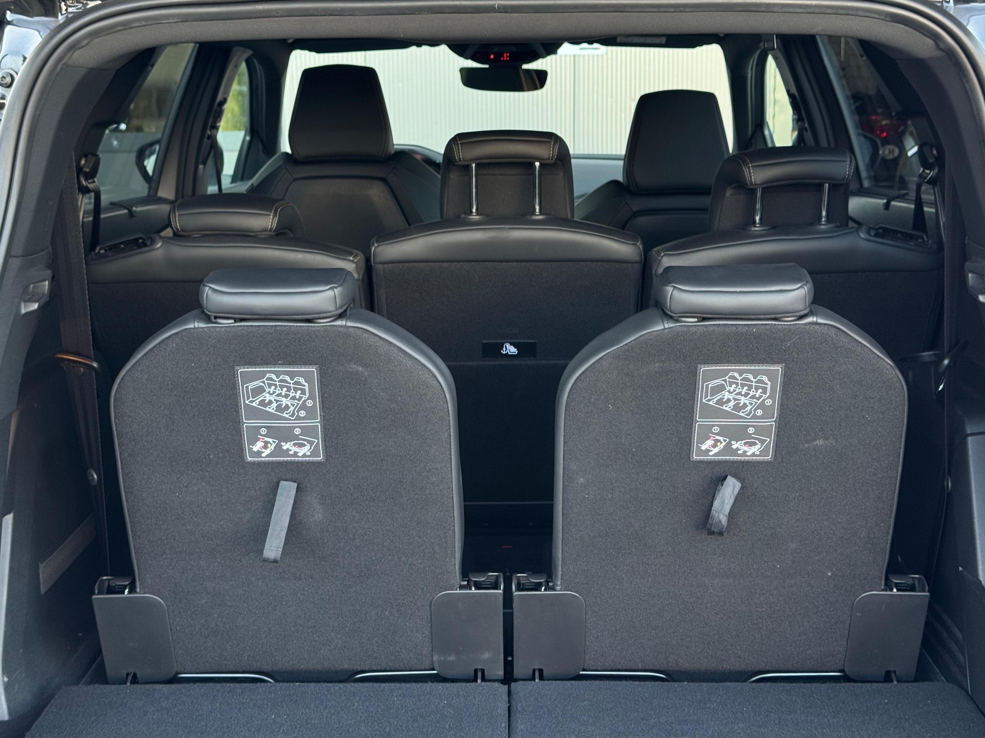 PEUGEOT 5008 1.5 BlueHDi GT EAT8-image-21