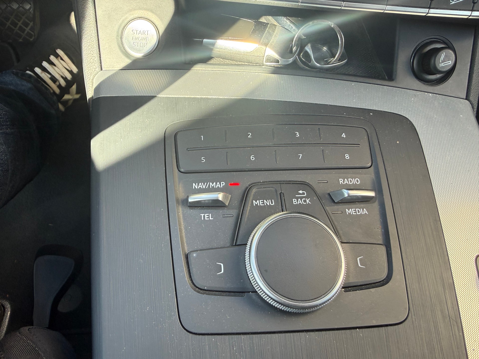 AUDI Q5 35 TDI sport quattro S-tronic-image-14